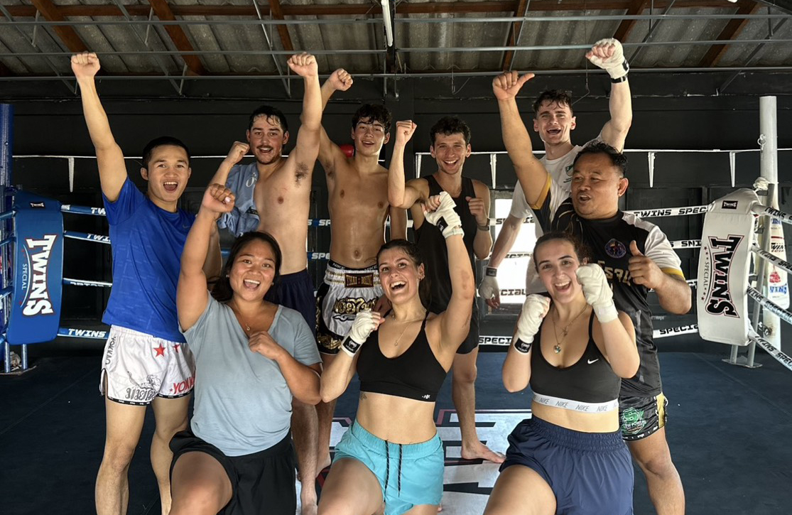 標準舞台與訓練設備 標準舞台與訓練設備