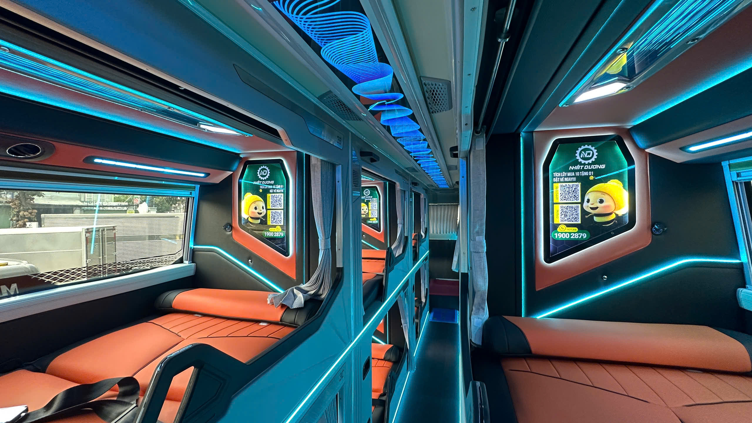 日陽 - 平明巴士22號臥鋪巴士 日陽 - 平明巴士22號臥鋪巴士