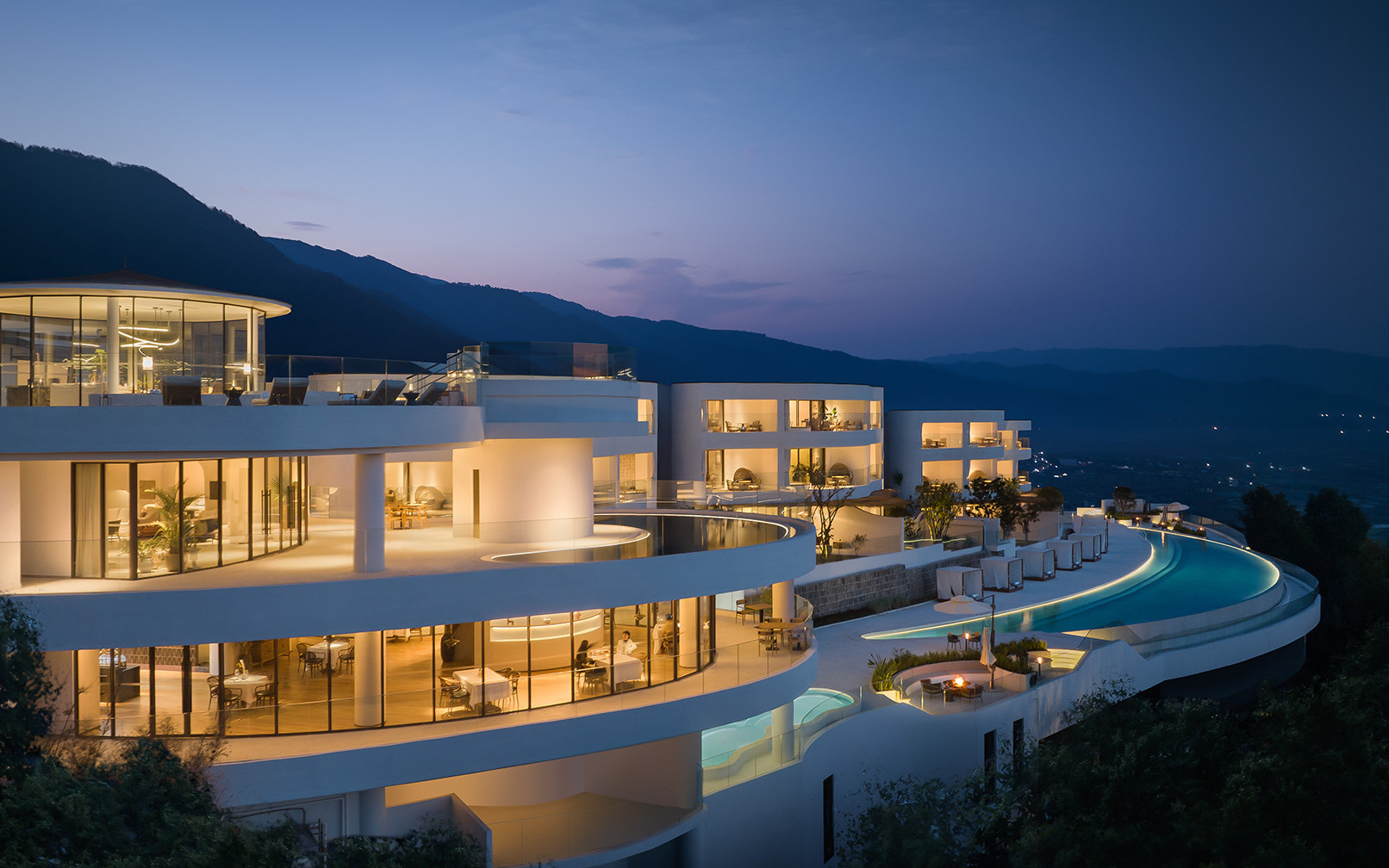 [Private Group] Yunnan Tengchong Mangshi High-End Luxury 5-Day Tour