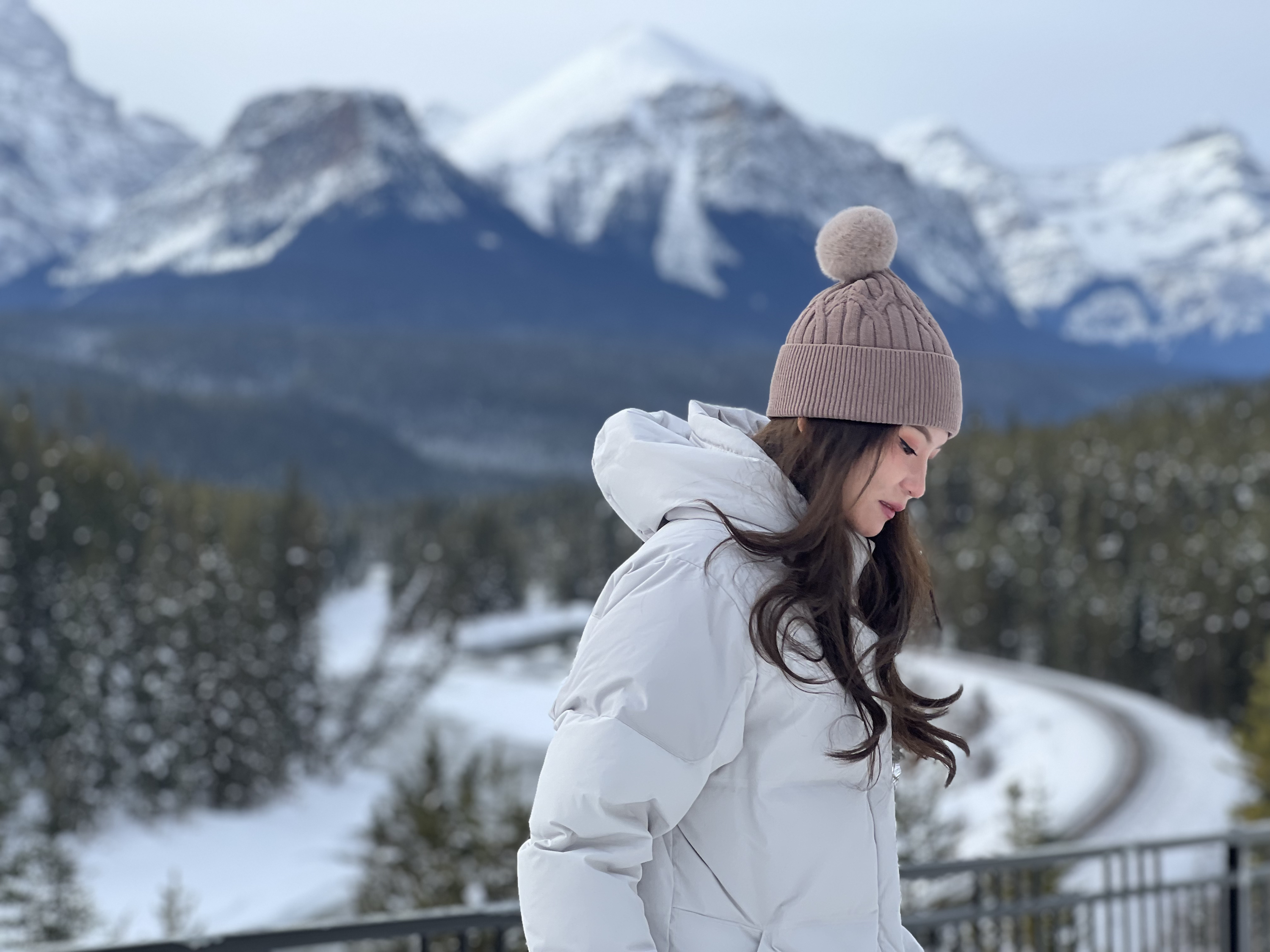路易斯湖 (Lake Louise)，翡翠湖 (Emerald Lake)，佩託湖 (Peyto Lake) 加拿大 (Canada) 三湖一日遊