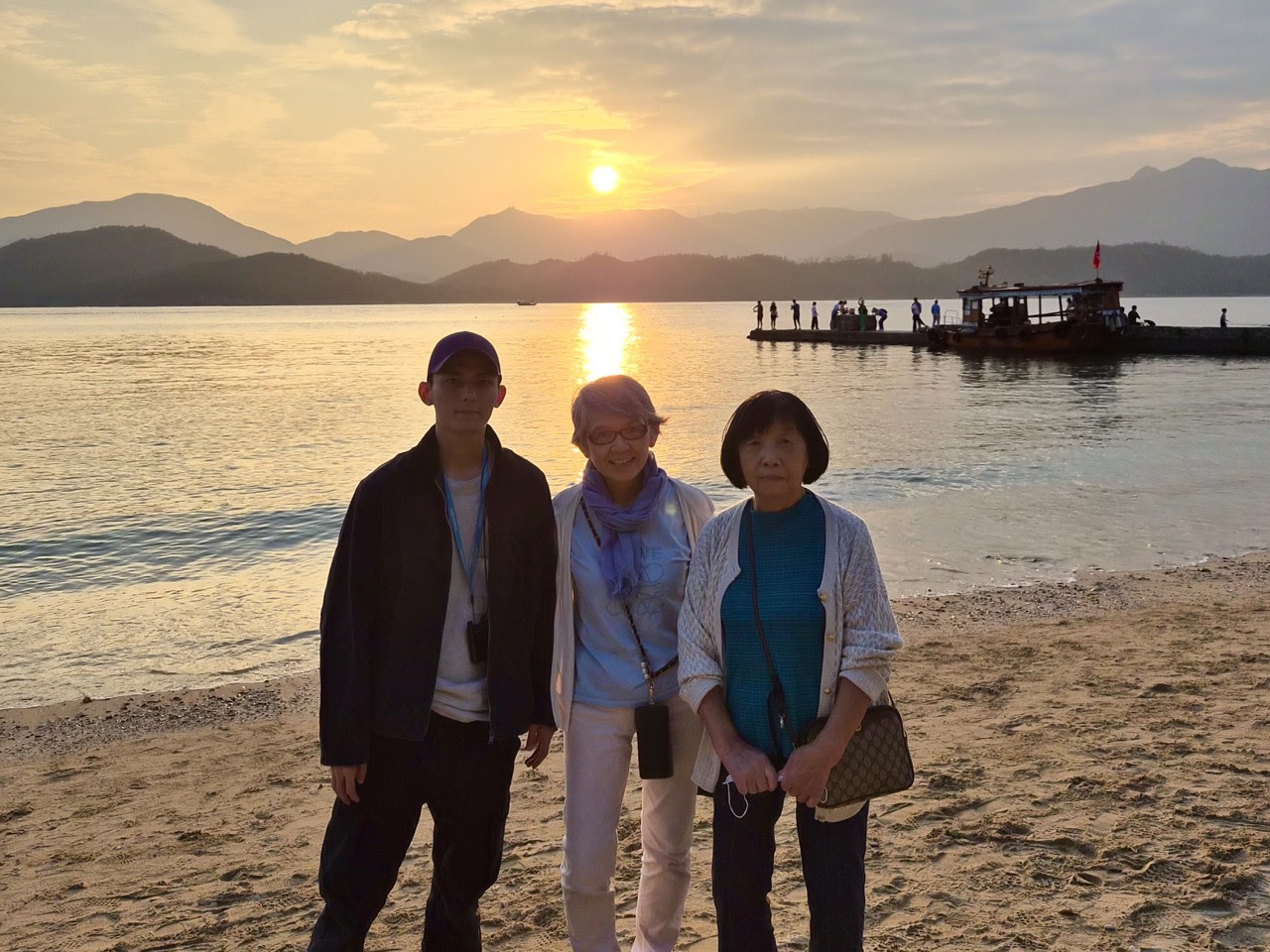 Sunset Golden Hour, Sharp Island, Hong Kong UNESCO Global Geopark (Yacht Cruise through Four Sea Arches Volcano in Hong Kong)