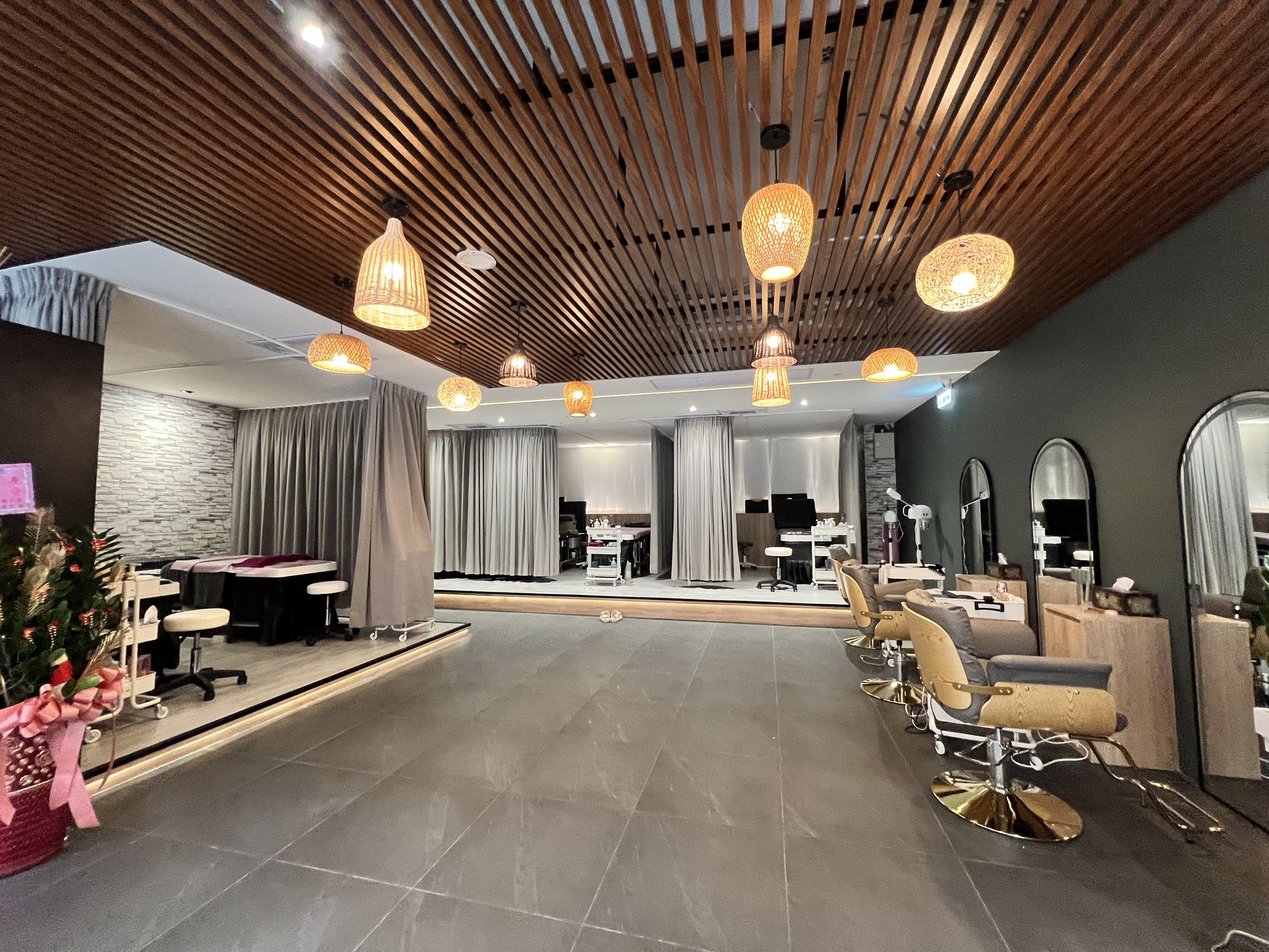 21 Vietnamese Shampoo - Vietnamese Shampoo Experience (reservation required by phone)