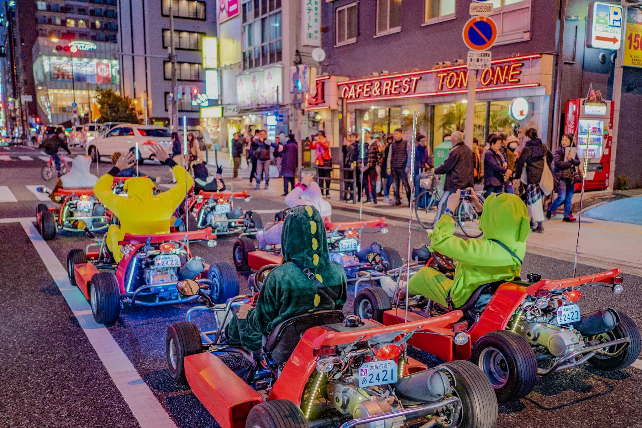 大阪街頭卡丁車體驗（Akiba kart Shinsekai提供）