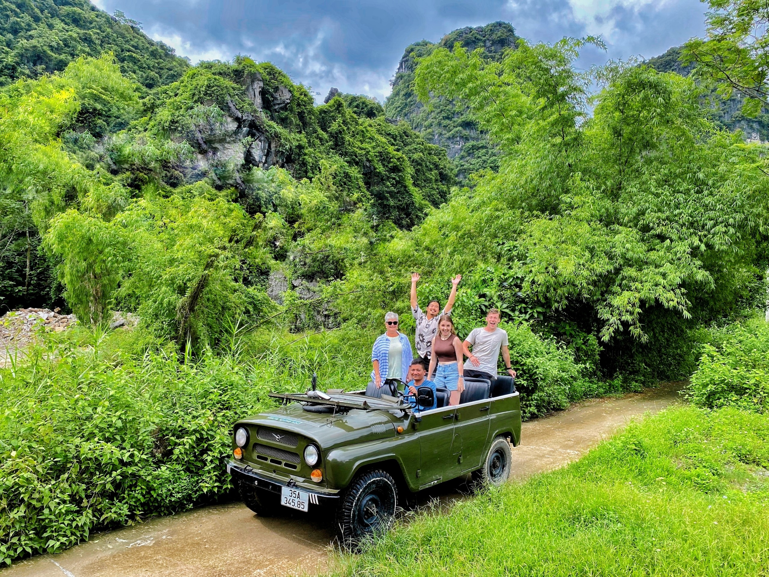 寧平鄉村吉普車之旅（河內出發）