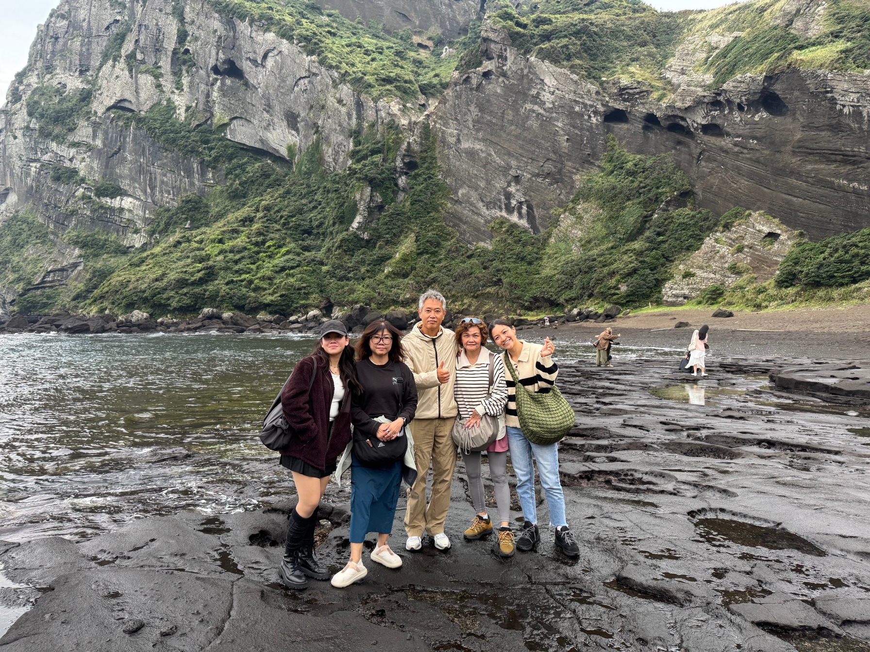 EAST. Hamdeok Seoubong Beach - Haenyeo Museum - Lunch - Seongsan Ilchulbong - Ilchul Land (Sunrise Land) Lava Tube System - Seongeup Folk Village