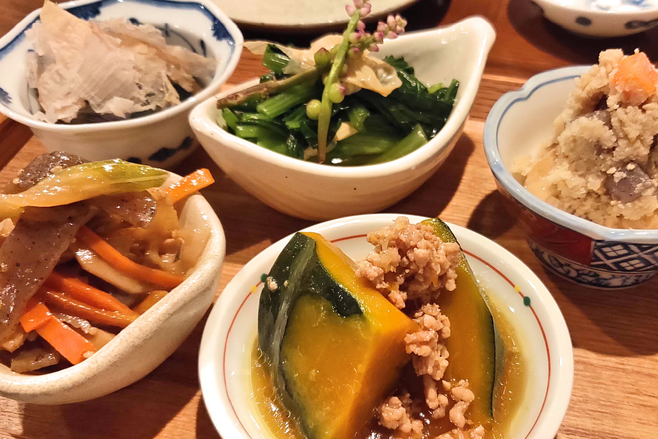 Old Kyoto Nighttime All-Inclusive Local Food Tour