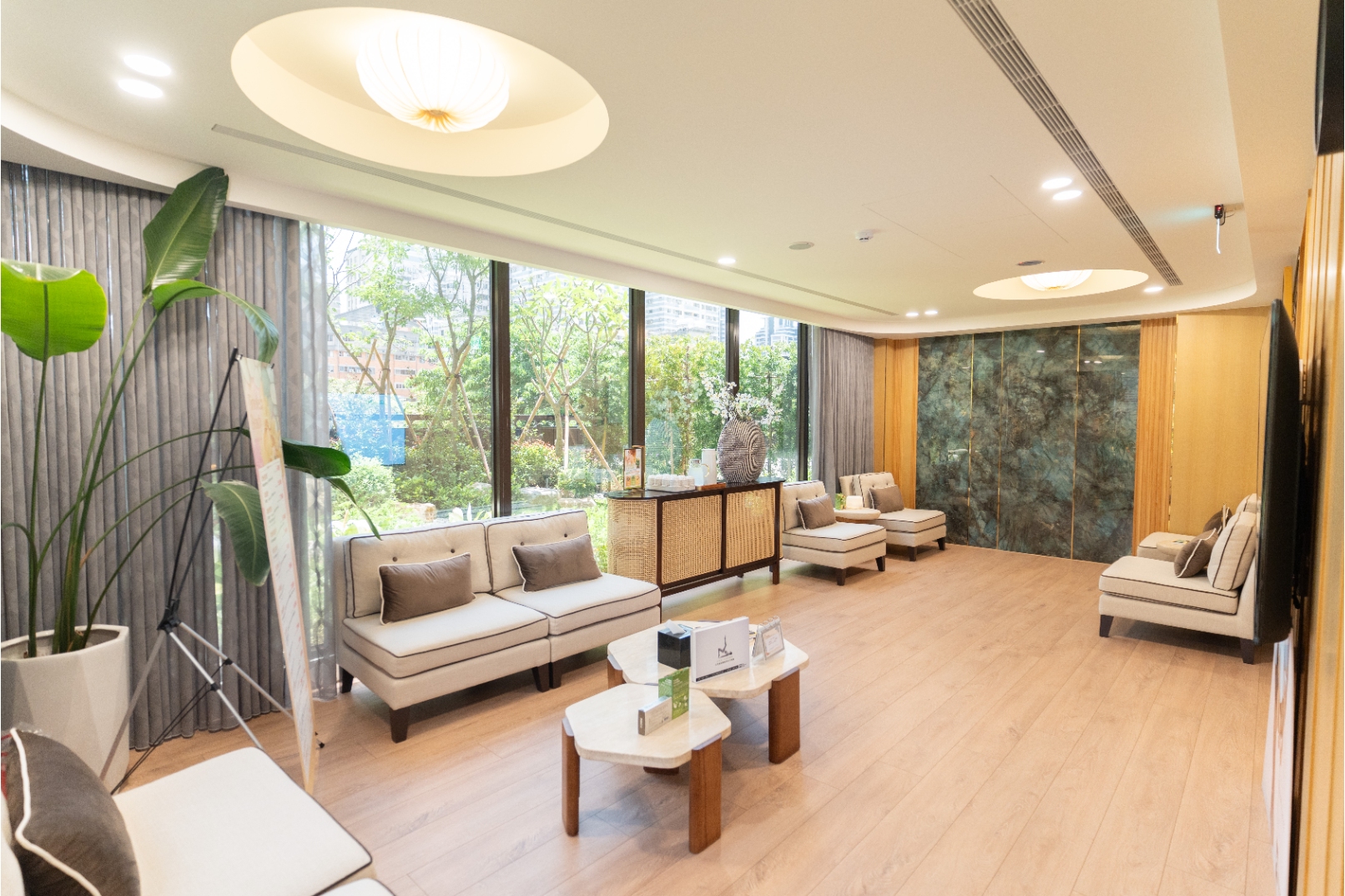 舒適高質感的店內環境，讓你全然放鬆