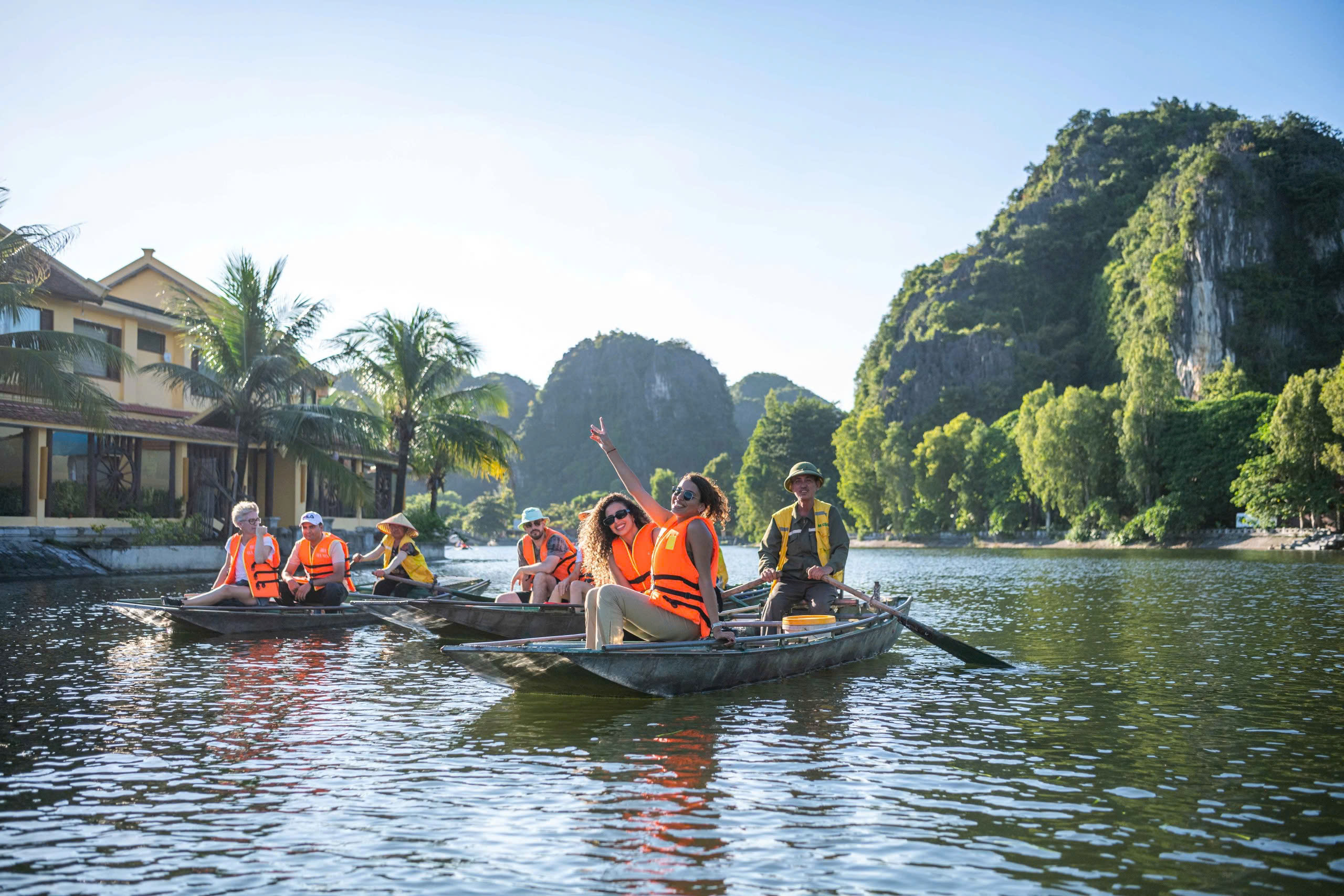 河內出發2天1夜華路、三谷、Mua洞、白亭寺、長安之旅