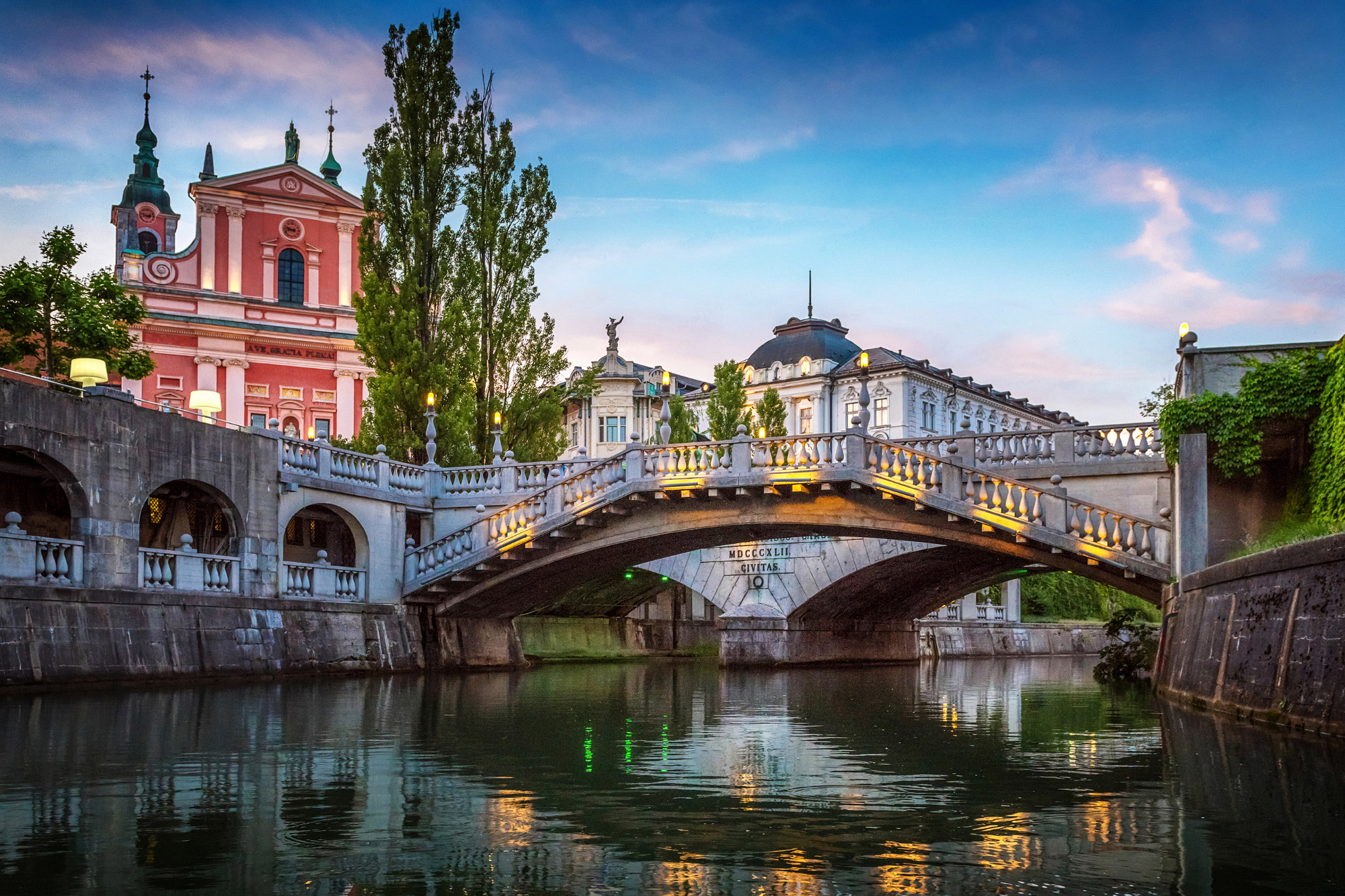 Self-Guided Scavenger Hunt and Walking Tour in Ljubljana