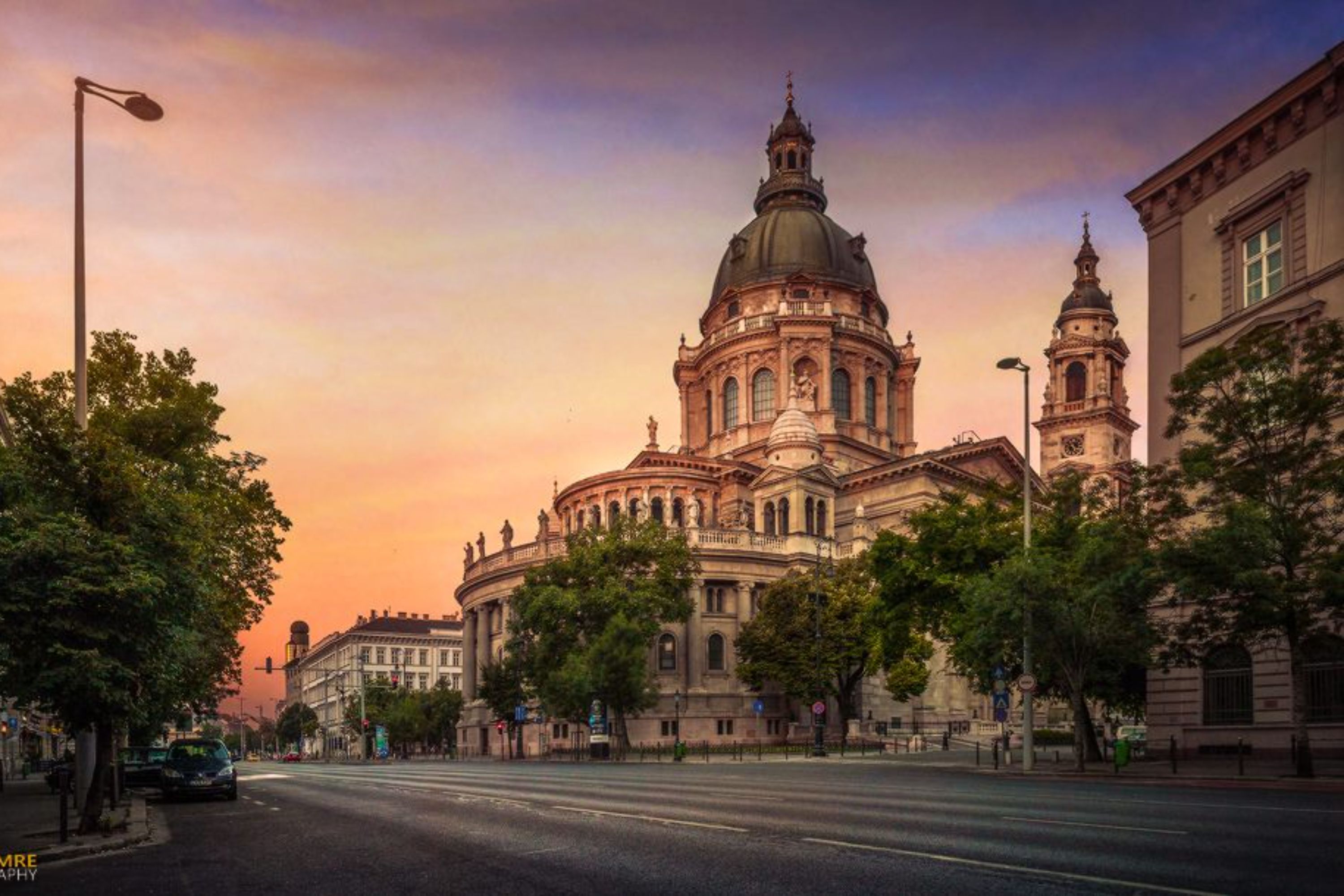 Budapest Guided Bus Tour with River Cruise