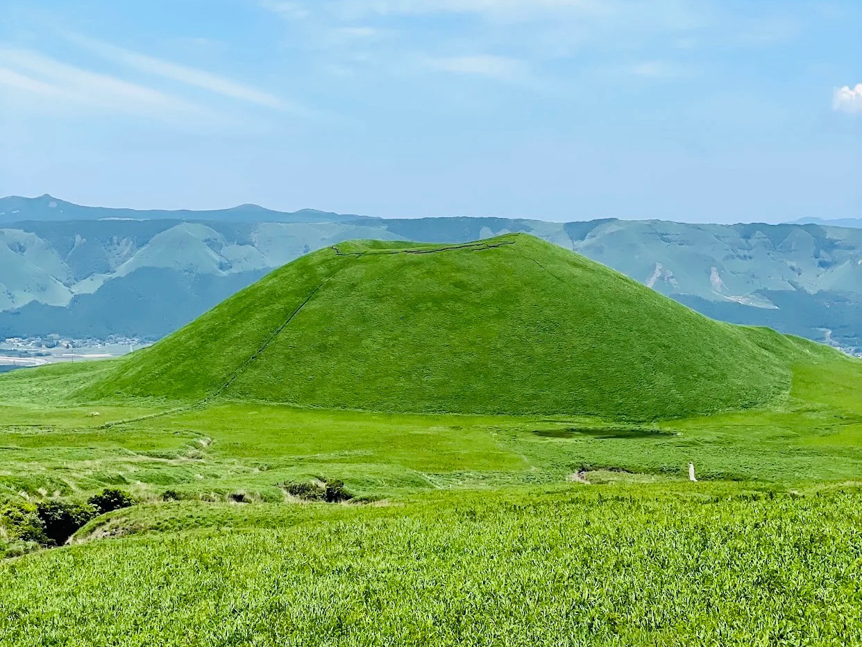 【中英文導遊】九州高千穗｜阿蘇山・高千穗峽谷・高千穗小火車・高千穗遊船・天安河原一日遊（福岡出發）