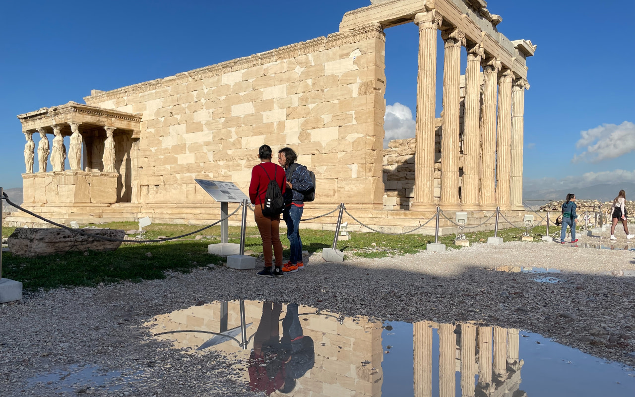 探索雅典衛城博物館，盡情發掘希臘古老歷史中無價的文物寶藏。
