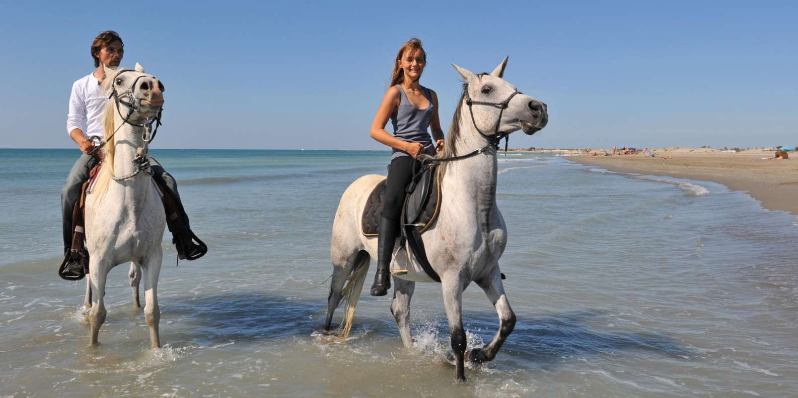 阿拉尼亞海灘騎馬體驗私人遊