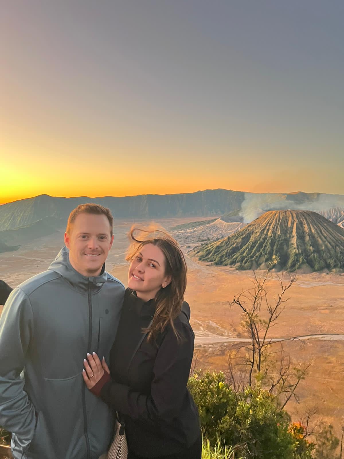 布羅莫火山日出 & Madakaripura瀑布之旅（瑪琅出發）