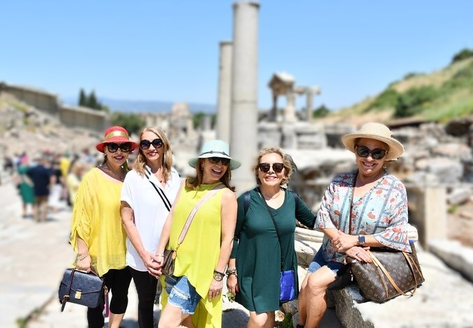 伊菲索斯私人和小團體遊輪乘客旅遊 / 免排隊 (EPHESUS PRIVATE and SMALL GROUP TOUR for Cruise Guests /Skip Line)