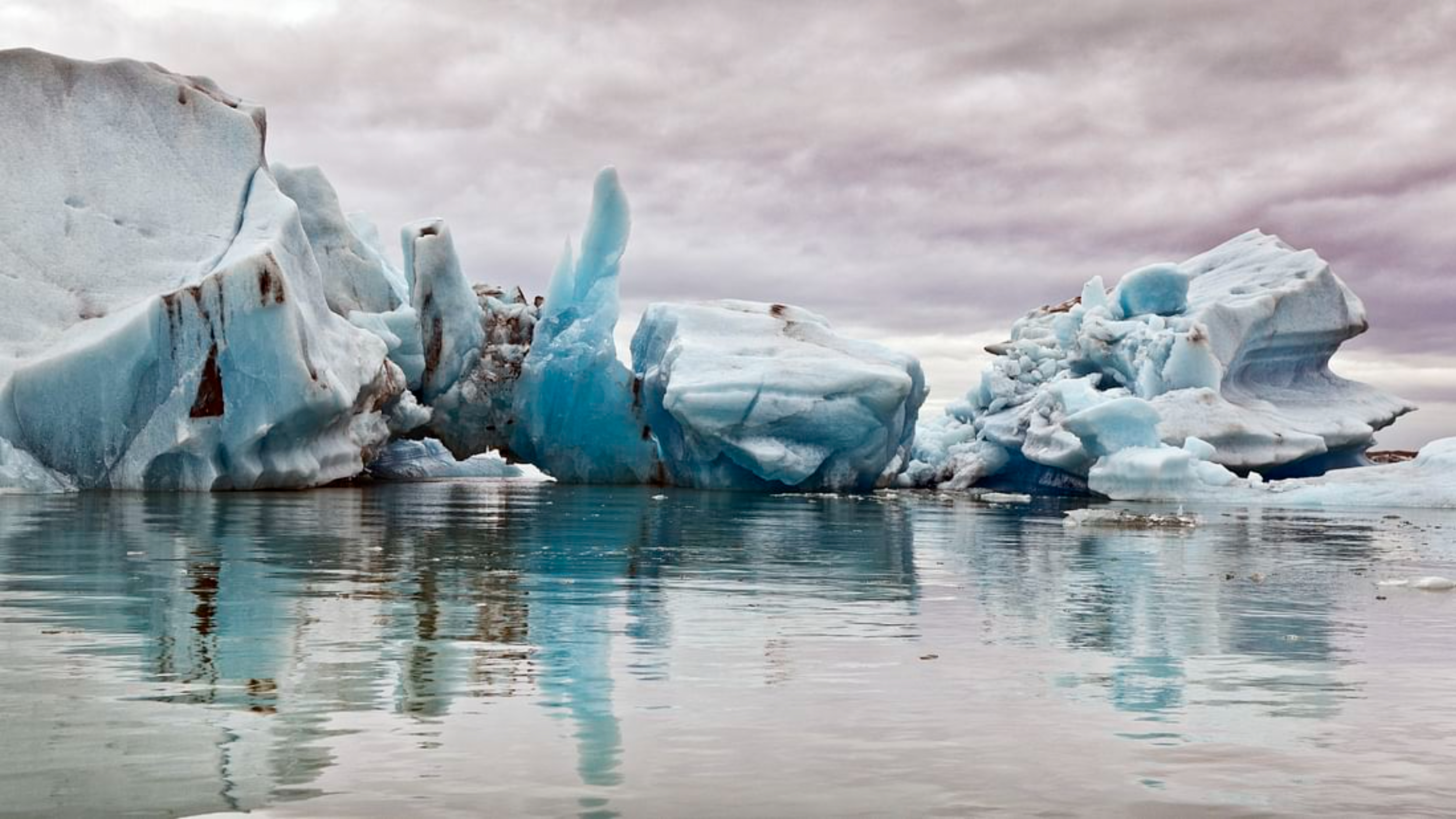 South Coast, Diamond Beach and Jokulsarlon tour from Reykjavik