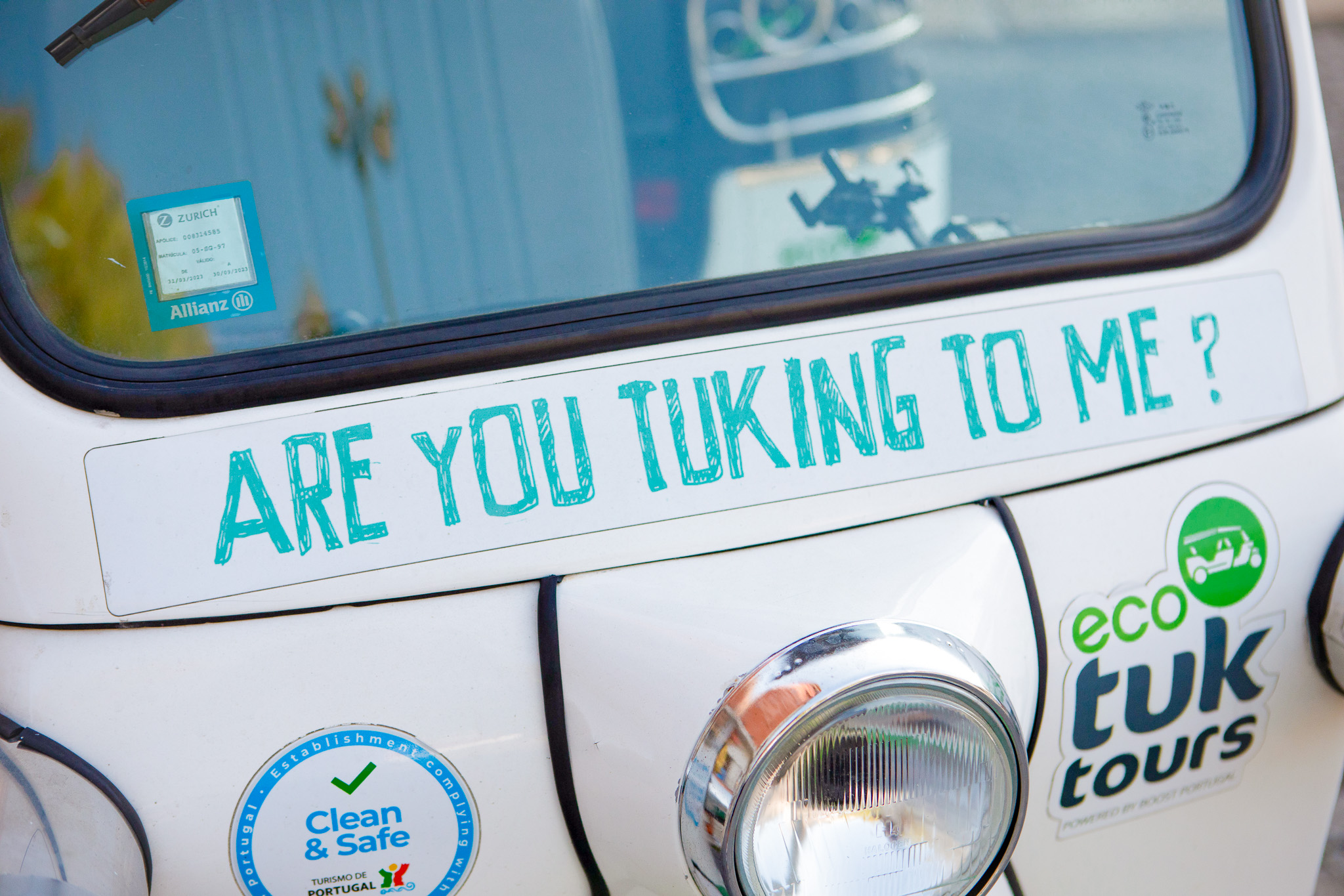 Tuk tuk private tour in Lisbon. Fully private and on an electric tuk with a local guide.