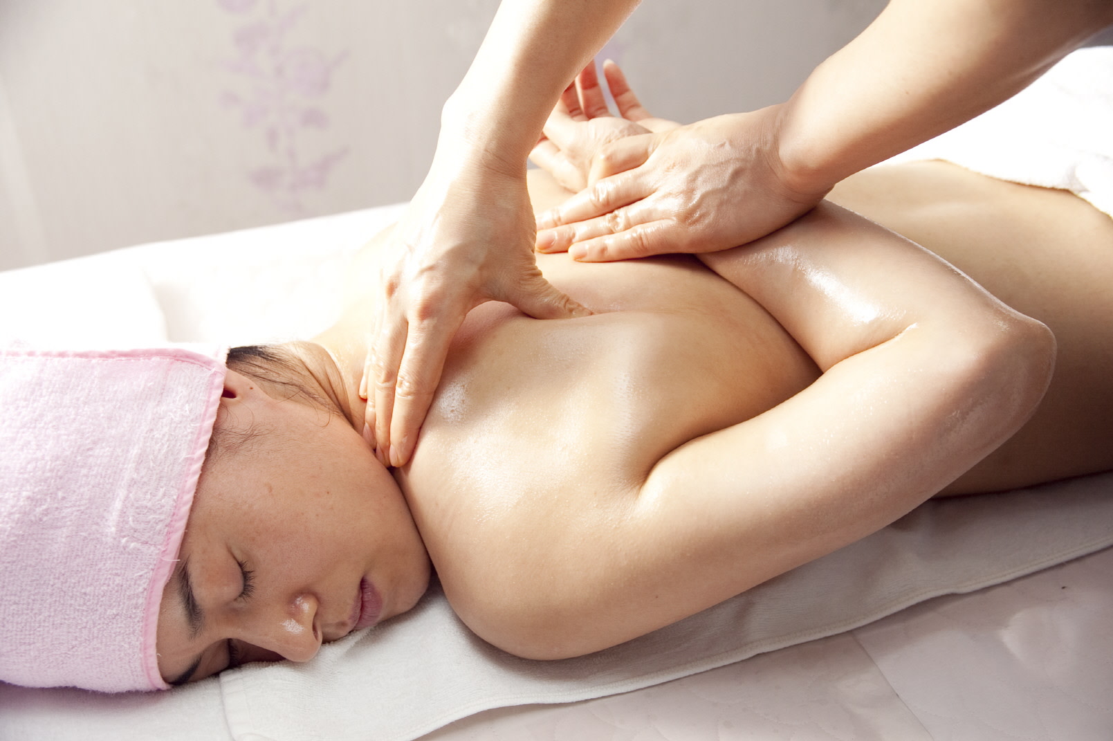Seoul MIZO Massage Rooftop Spa in Myeongdong (Full Body Foot Facial)