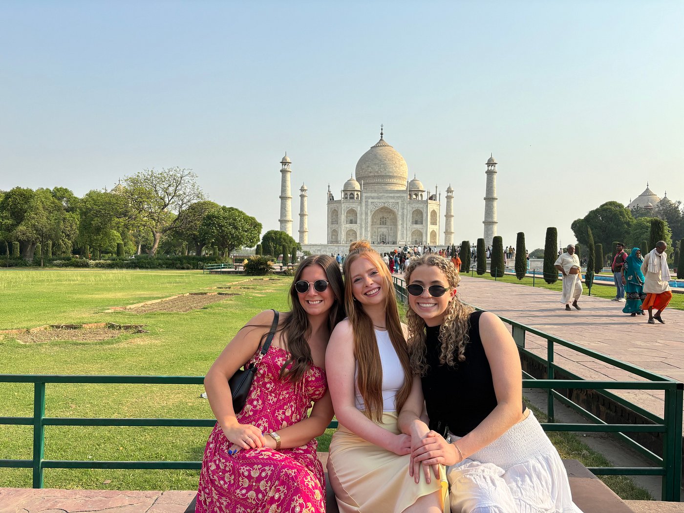 Taj Mahal & Agra Day Tour from Delhi with 5* Lunch