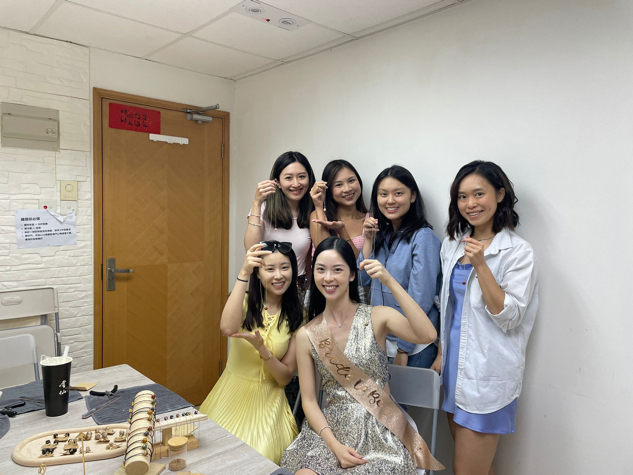 【獨家$100回贈】1小時廚餘首飾工作坊丨親子 姊妹 私人活動推薦丨耳環手鍊頸鏈多色丨環保禮物手作體驗丨社企Ways Out HK丨觀塘