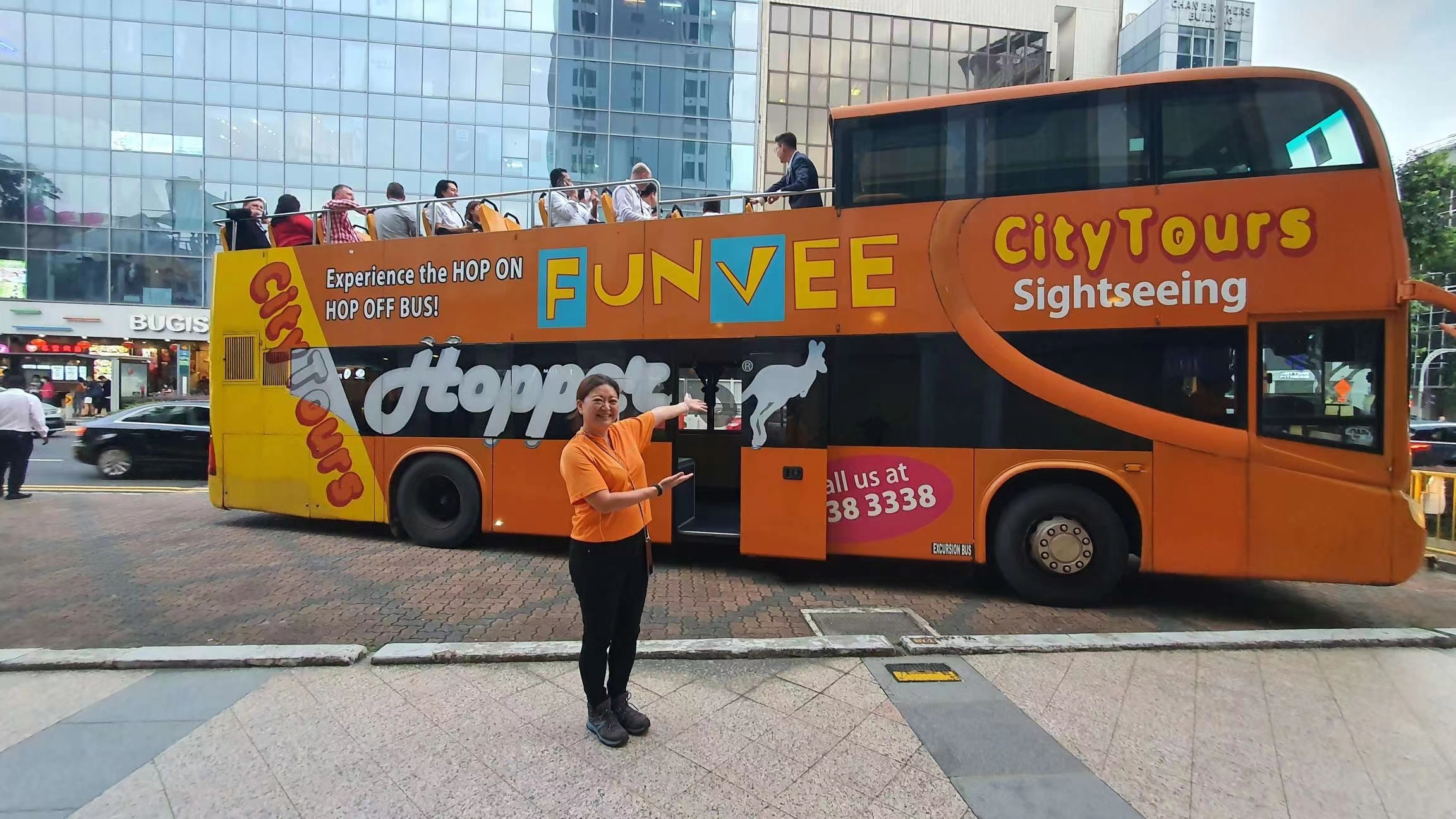 新加坡 FunVee 敞篷觀光巴士之旅（含早餐）