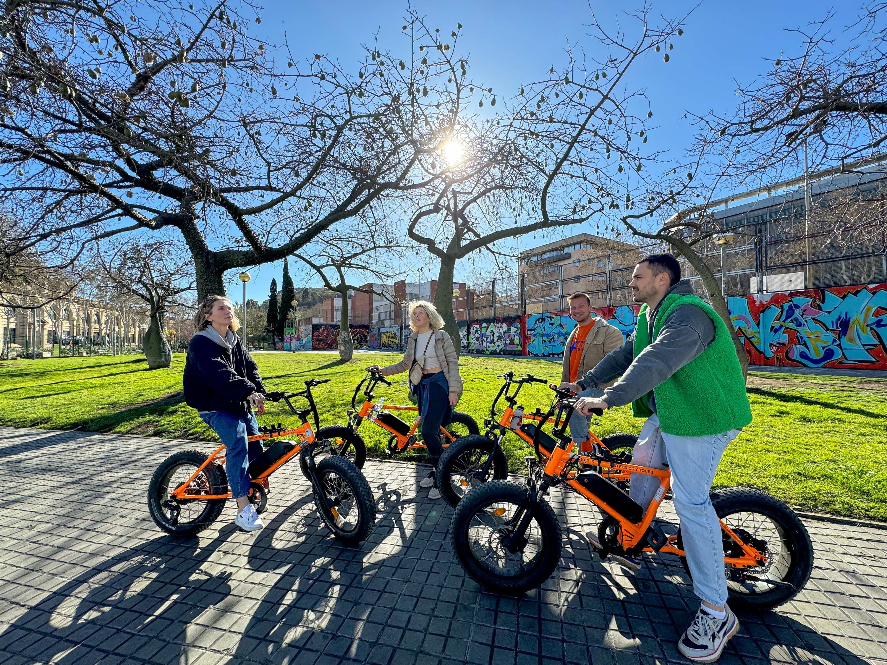 Barcelona: Montjuic E-Bike Tour