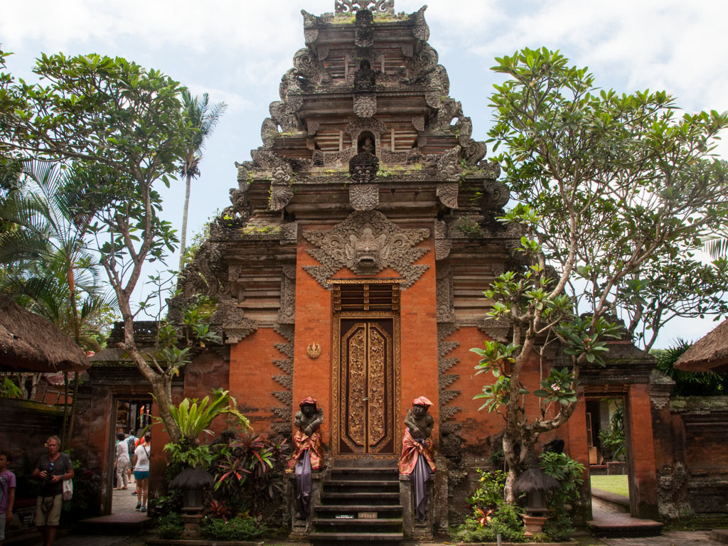 ubud palace