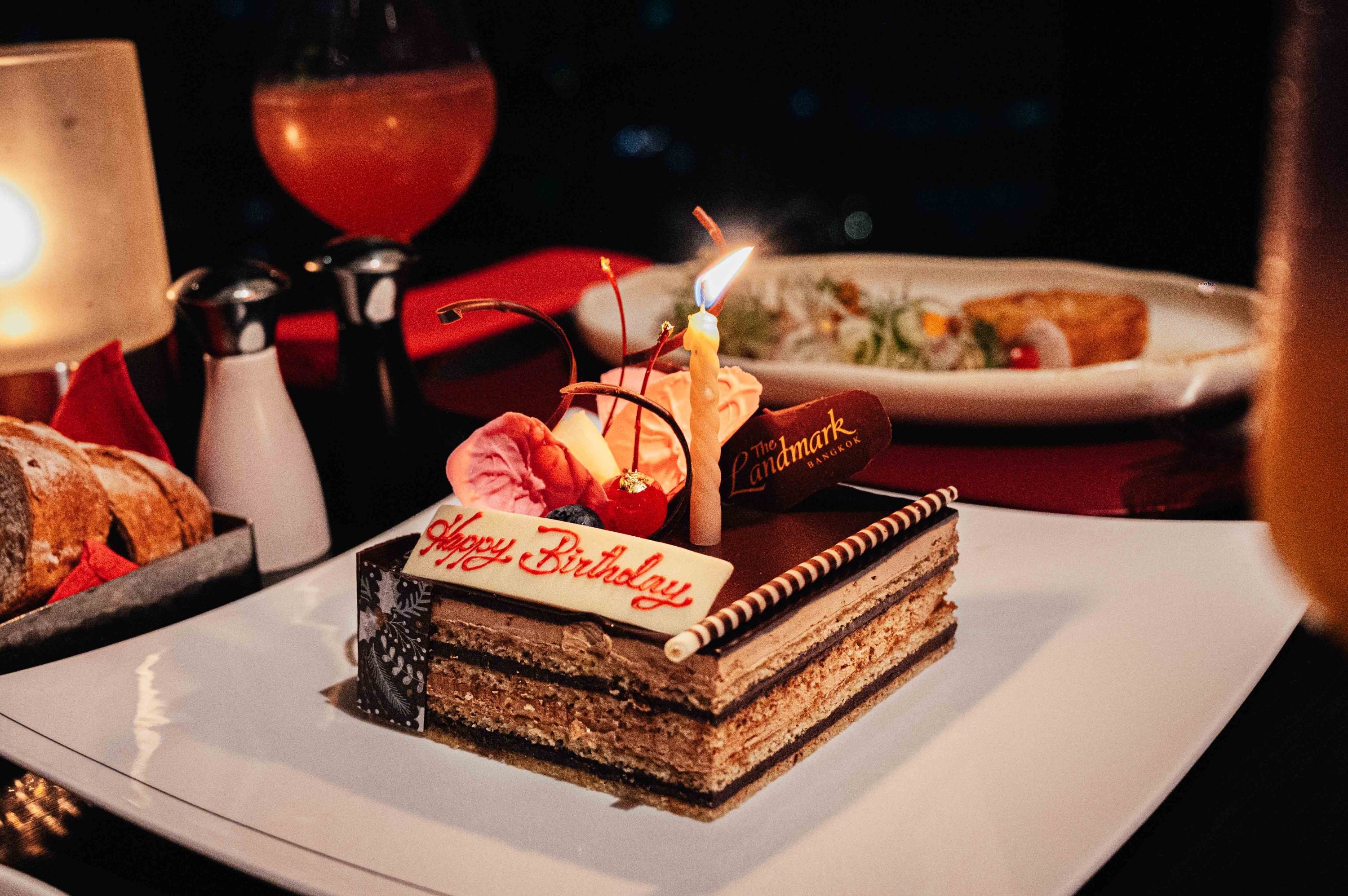 RIB ROOM & BAR Steakhouse The Landmark Bangkok