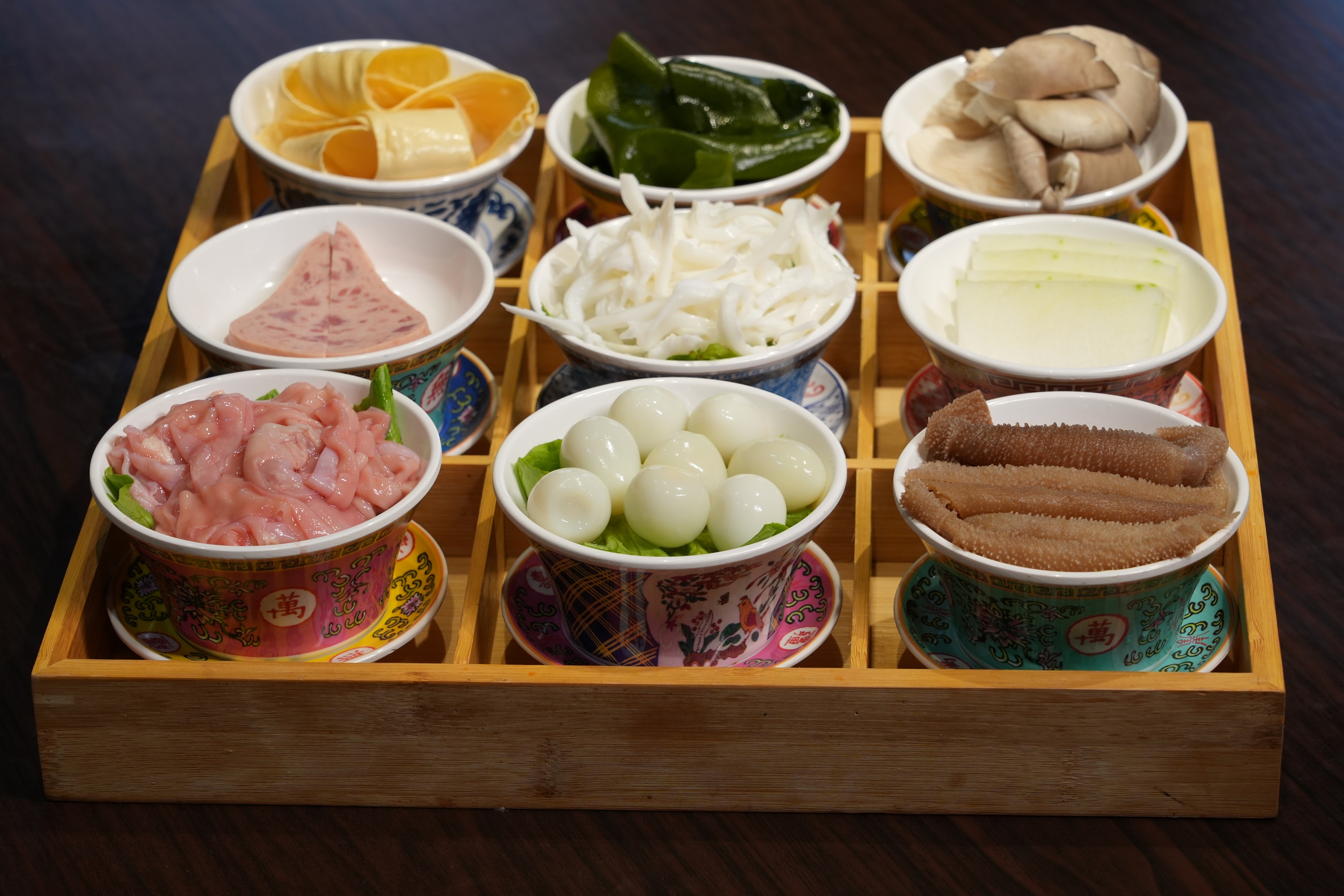 重慶1941自助火鍋餐廳（重慶特色火鍋+菜品多樣+民國風環境氛圍+不定期歌舞表演+聚會絕佳地）
