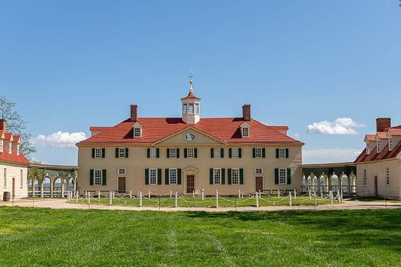Explore George Washington's Mount Vernon, stepping into the history of America's first President