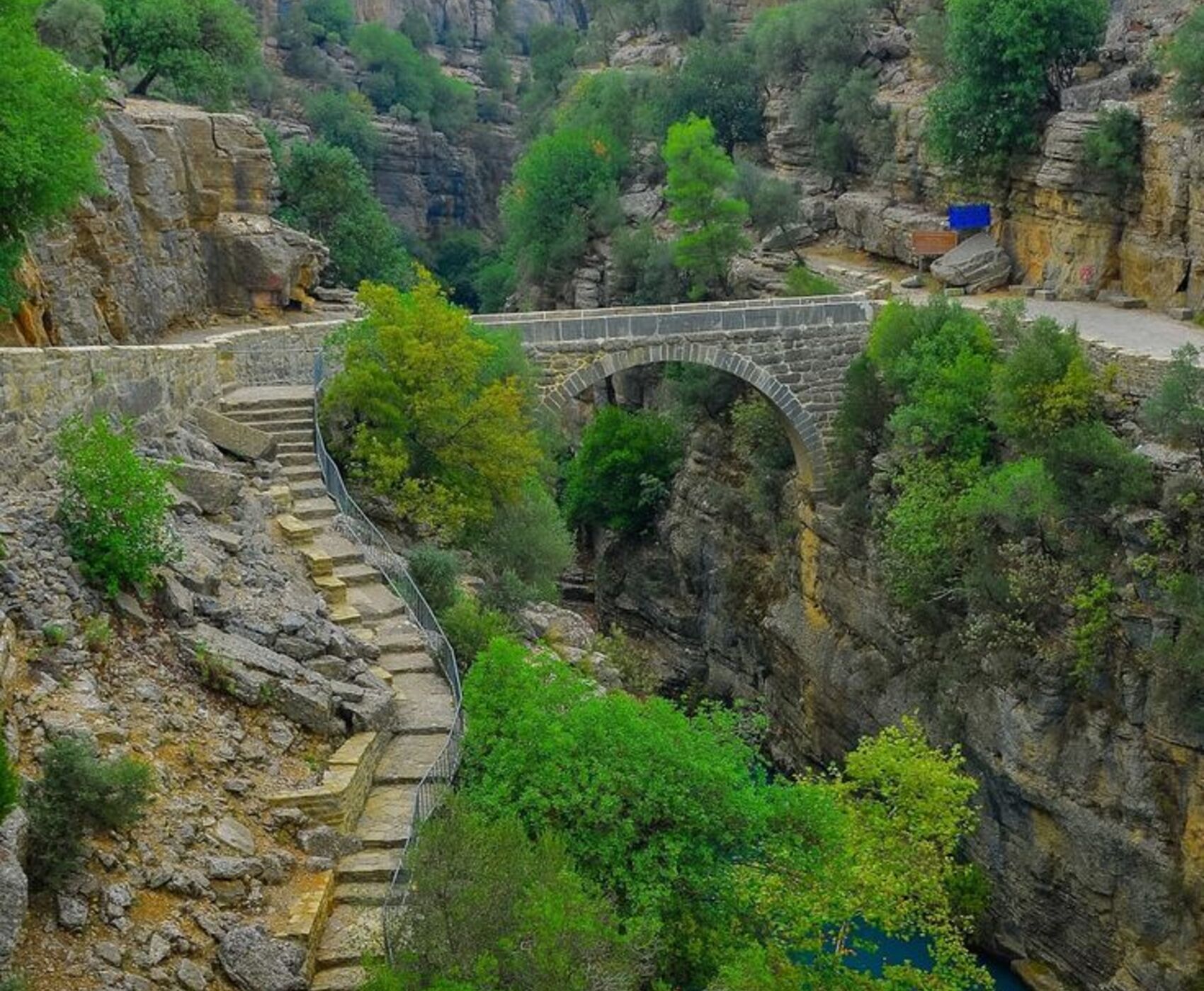 阿拉尼亞塔茲峽谷（Tazi Canyon）攝影體驗