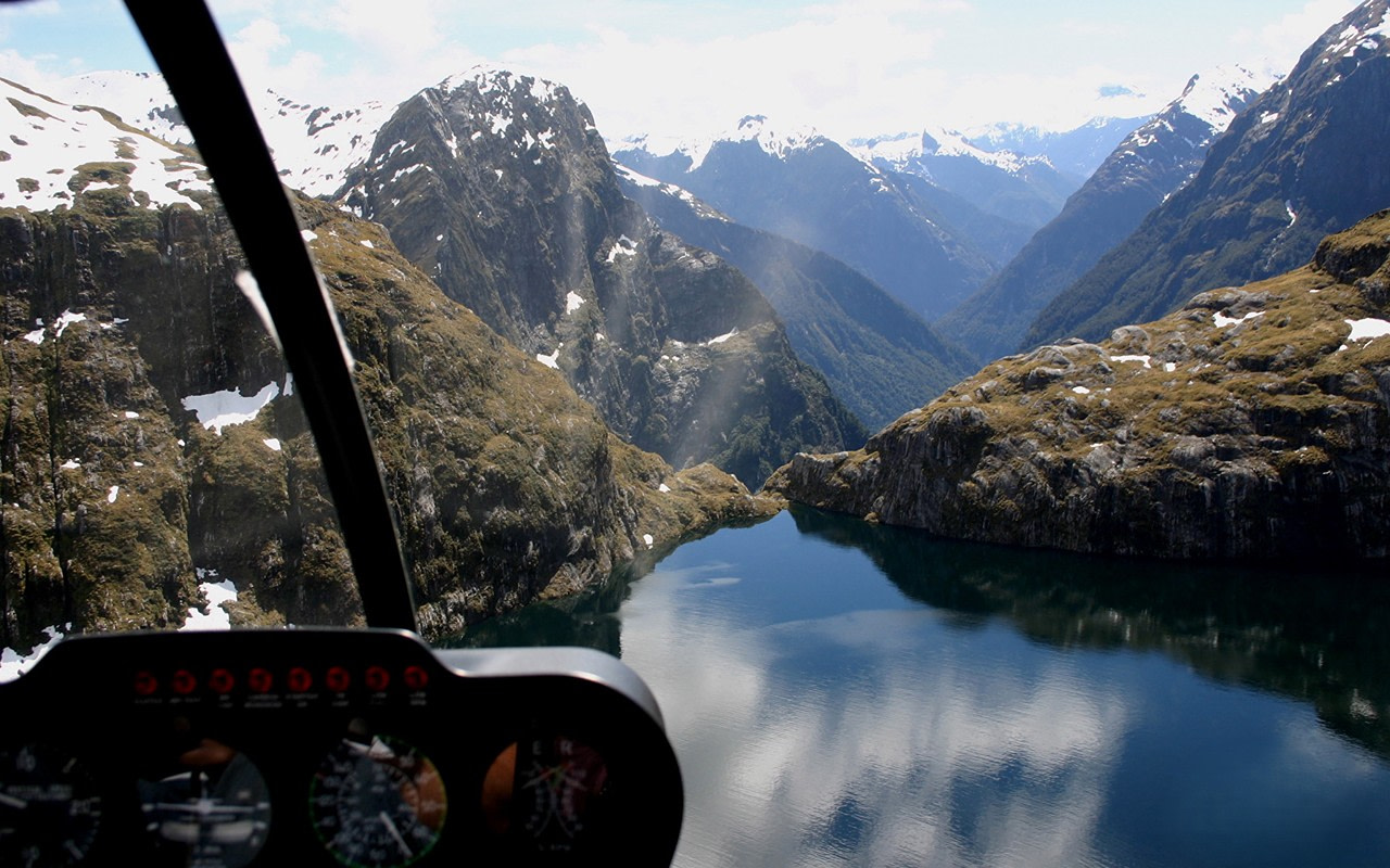 Wanaka Milford Flyover Experience by Wanaka Helicopters