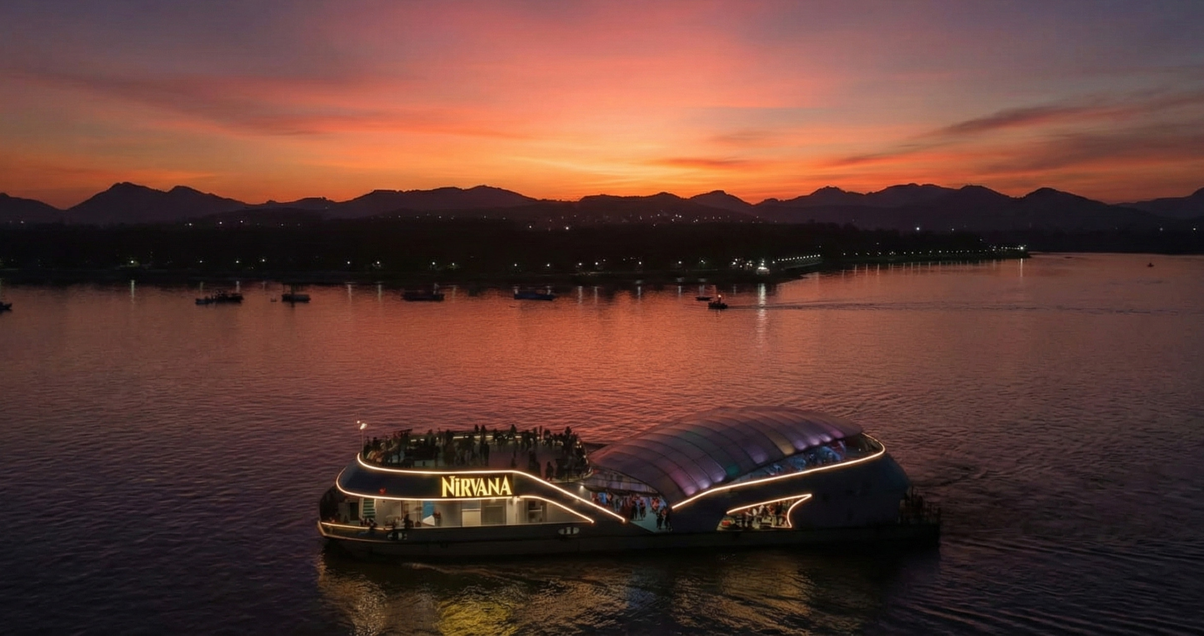 Нирвана: Ужин на круизе