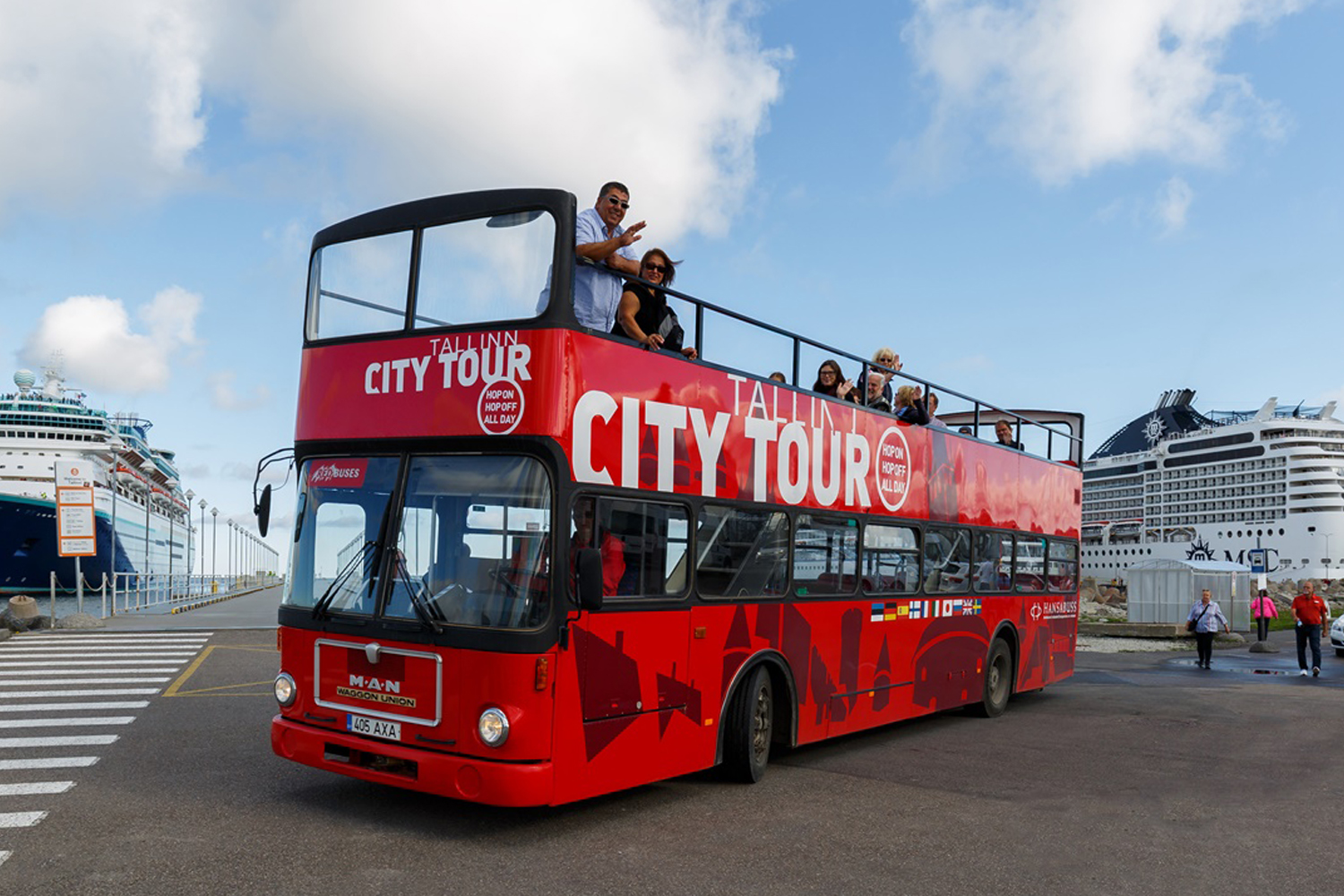 red bus tour specials