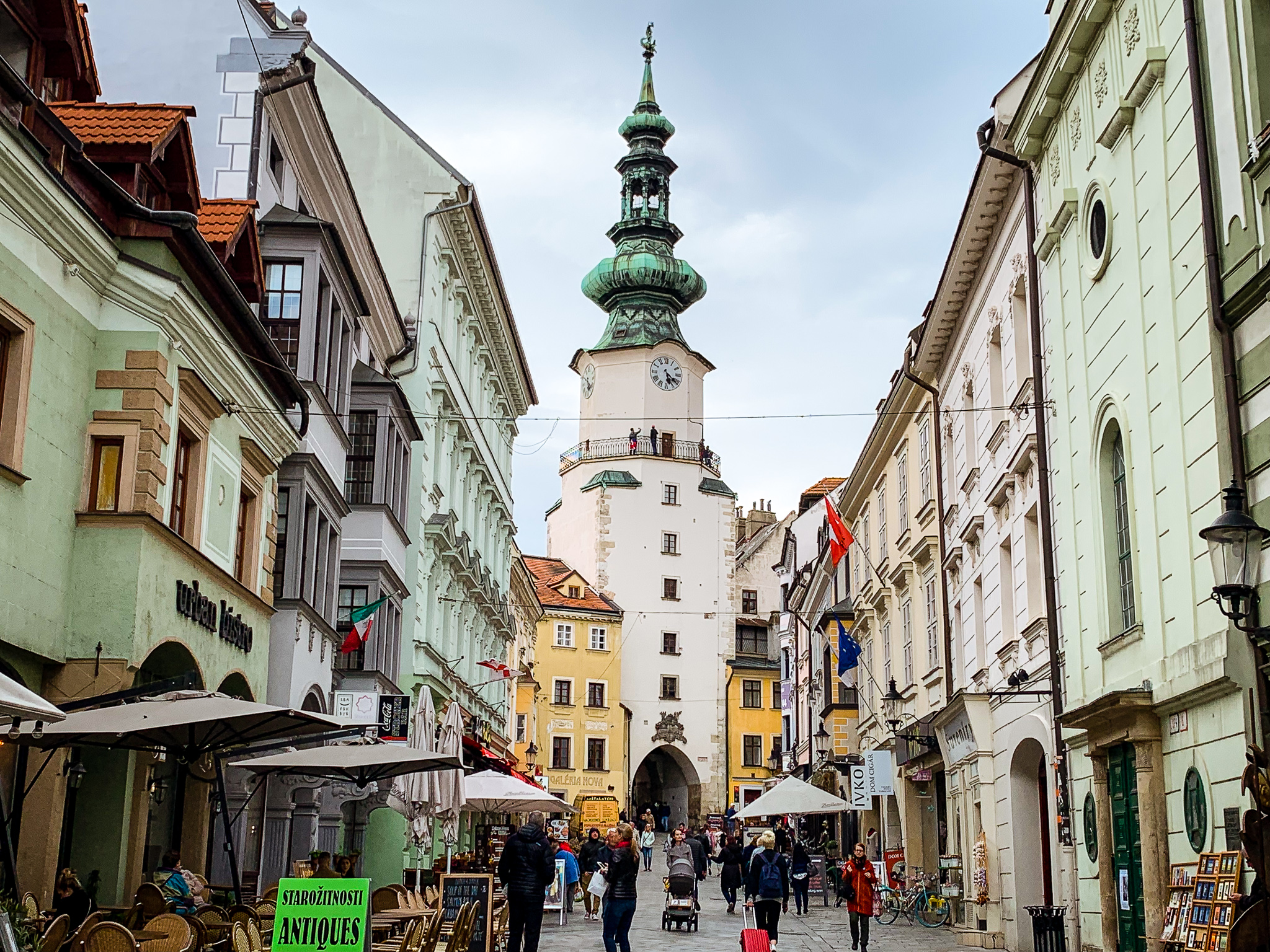 Private Bratislava Day Trip from Budapest with Lunch