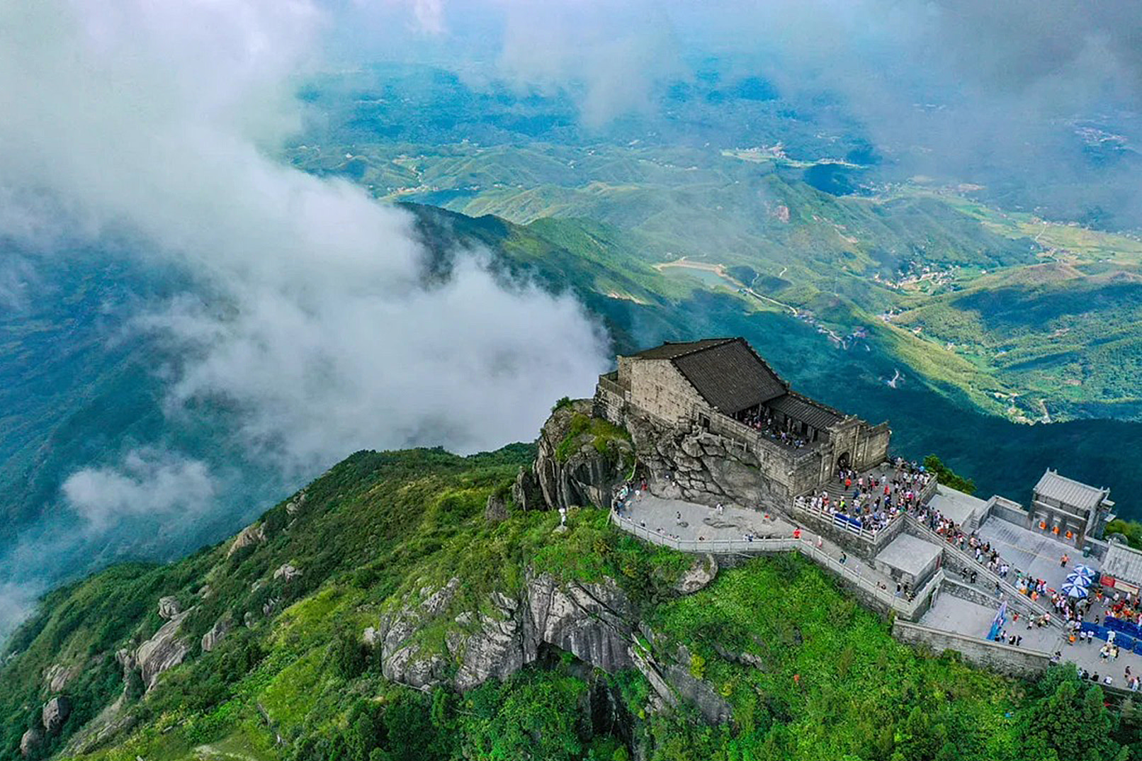 Hunan Hengshan (Mount Heng) One-Day Tour☆Small Group of 15☆Chinese Group Tour☆Nanyue Temple/South Heaven Gate/Zhurong Peak