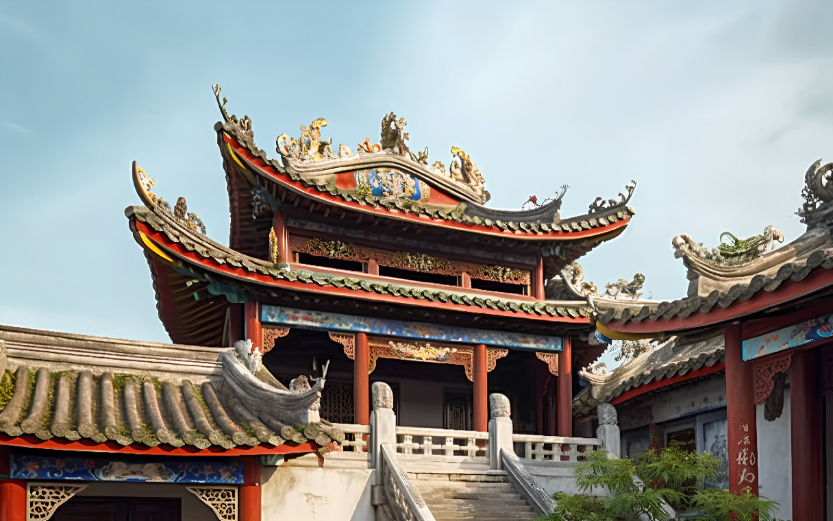 Chaozhou Millennium Ancient Charm 1-Day Tour (Longhu Ancient Village + Paifang Street Intangible Cultural Heritage Walk)