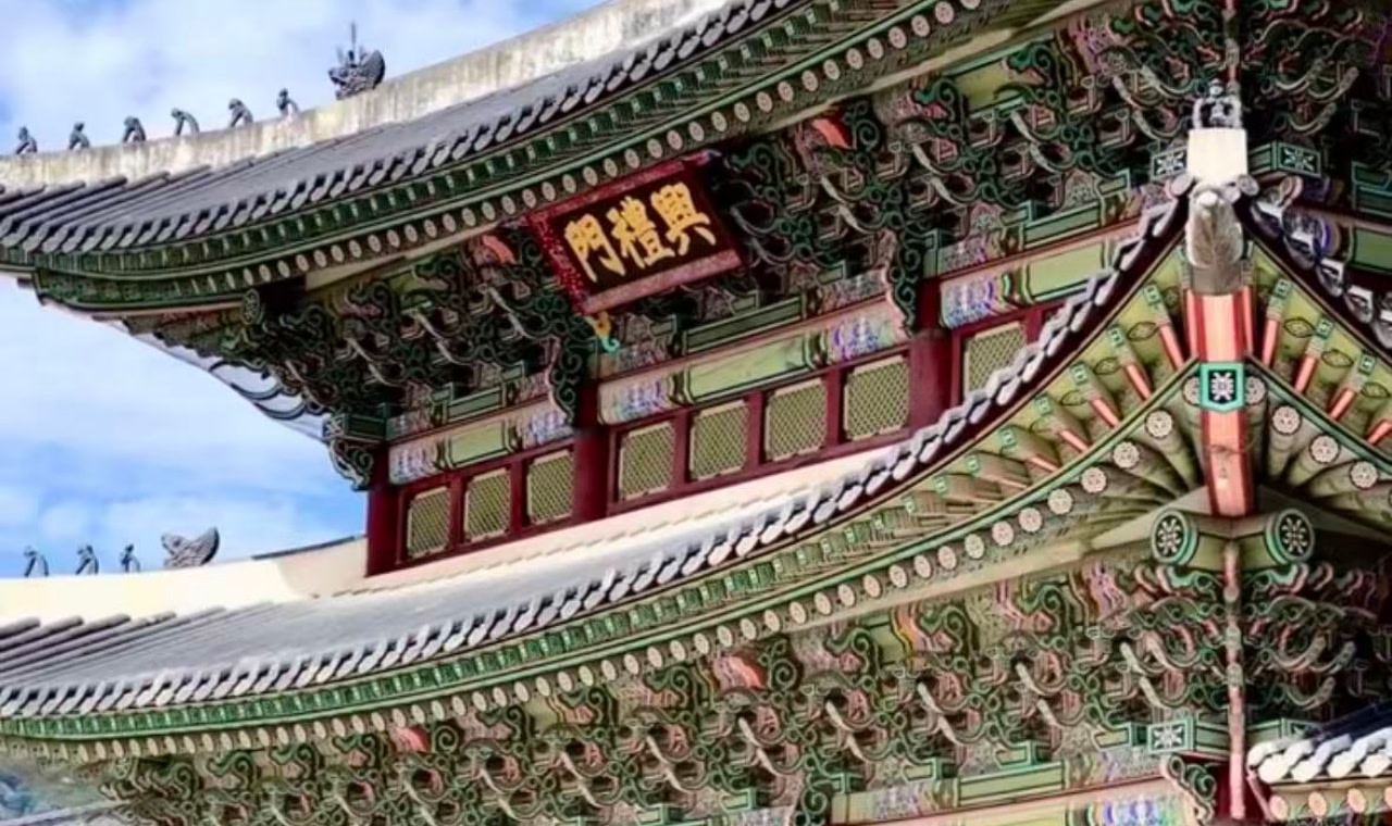 Seoul Gyeongbokgung Palace & Namsan Park Full-Day Tour