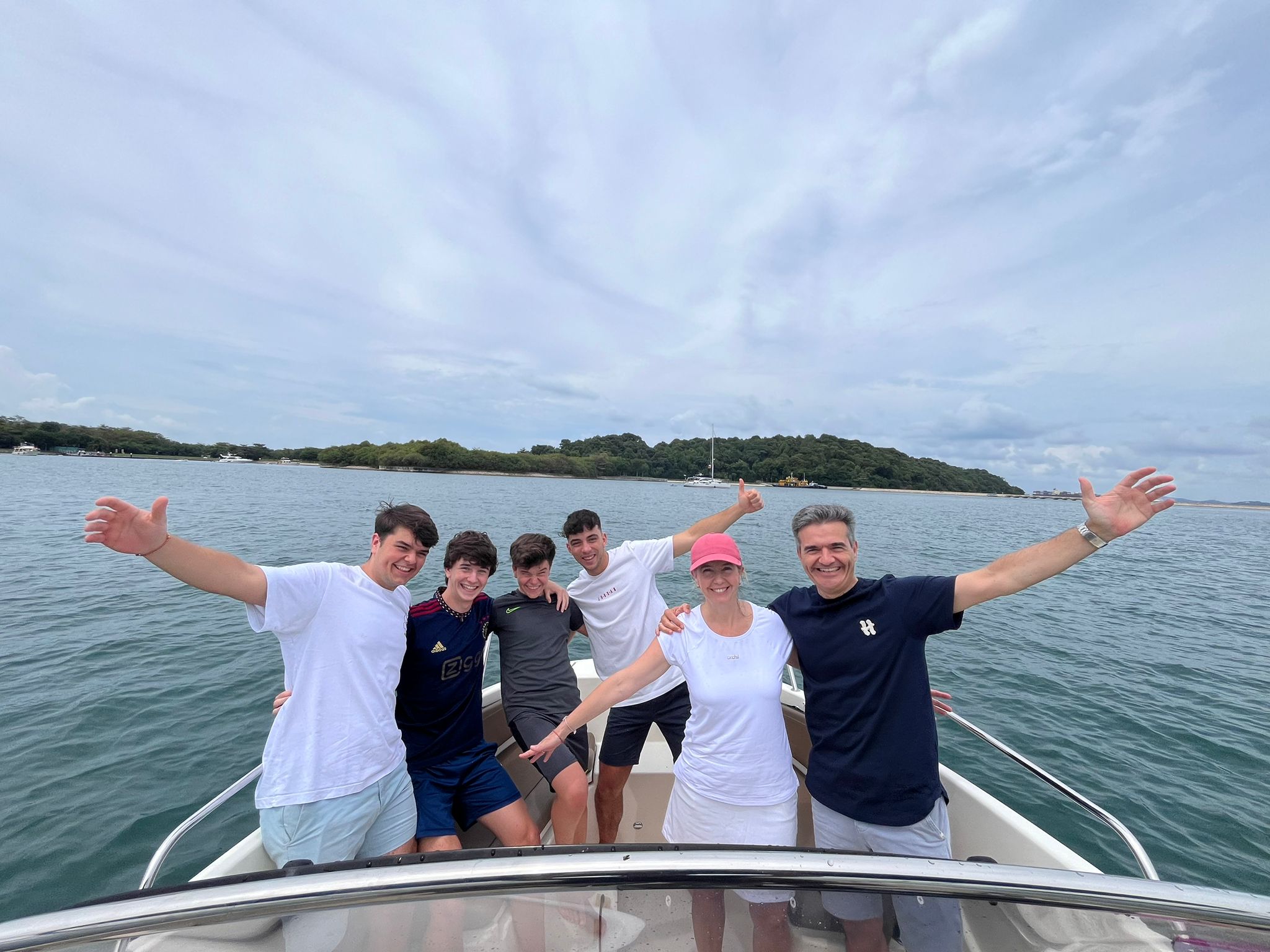 YachtcruiseSG 南部島嶼快艇冒險