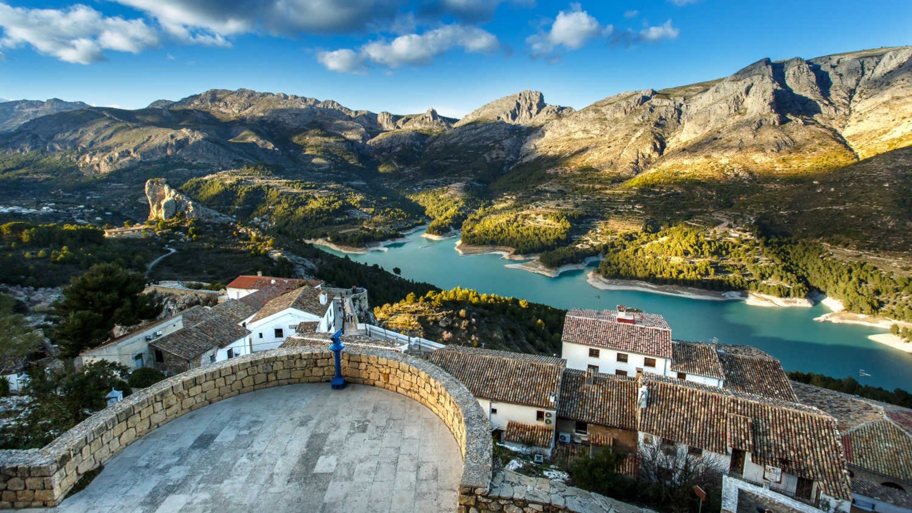 Alicante Guadalest & Algar Waterfalls Full-Day Tour