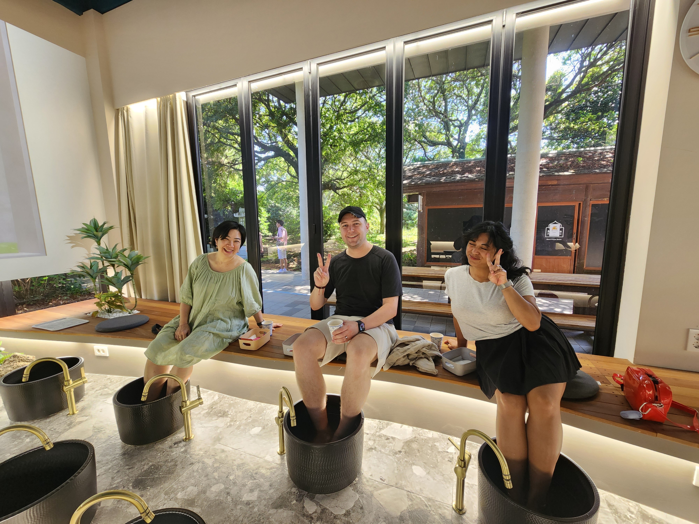 Relieve the fatigue in your tired feet by enjoying a foot bath using a variety of herbs