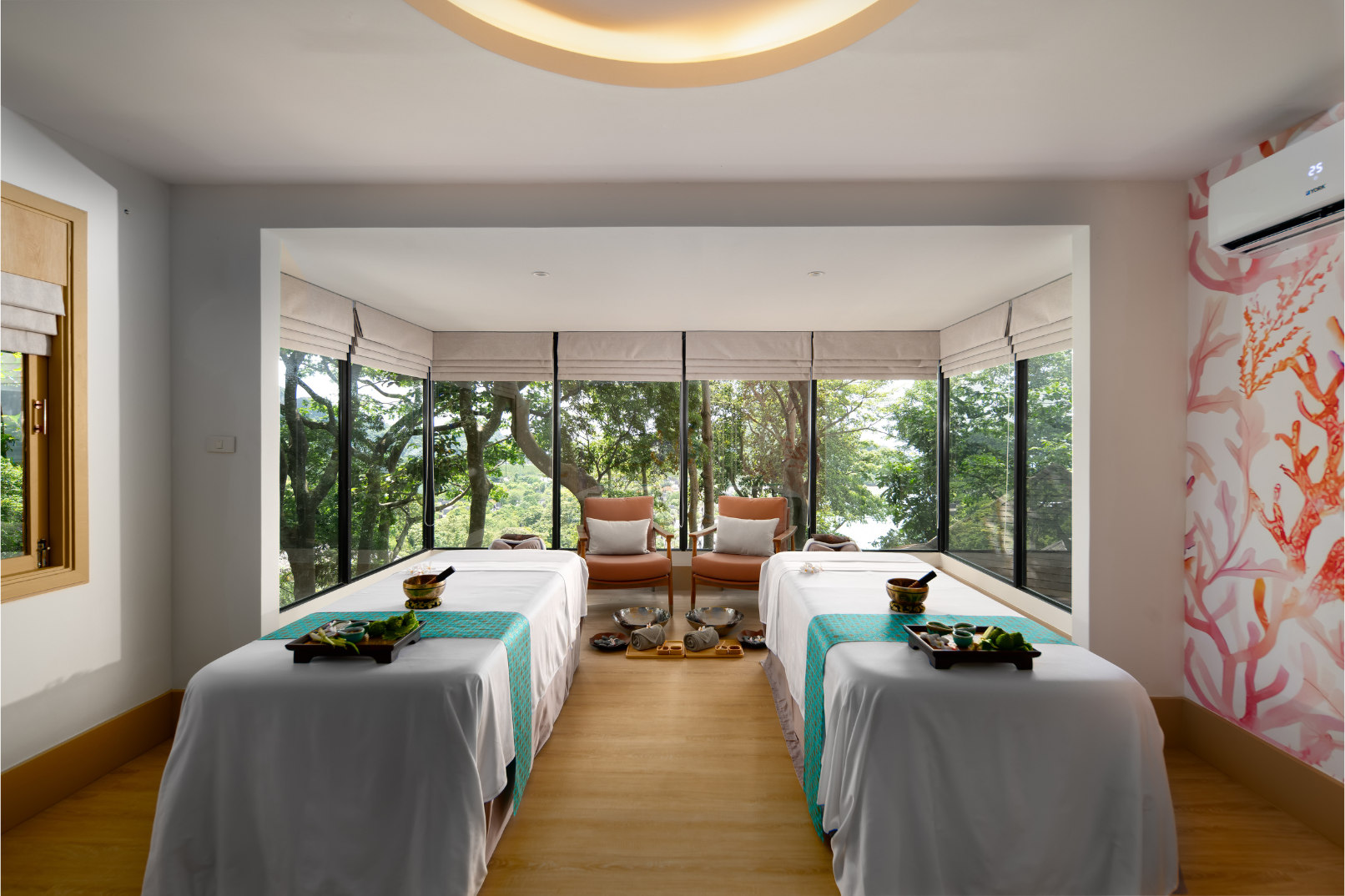 Cense Spa by Spa Cenvaree at Centara Villas Phi Phi  Island 
