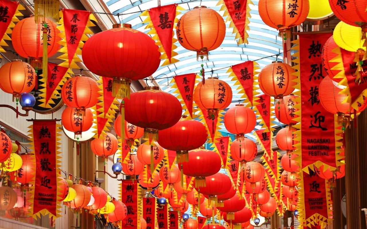 Nagasaki Peace Park & Lantern Festival Full-Day Small Group Tour