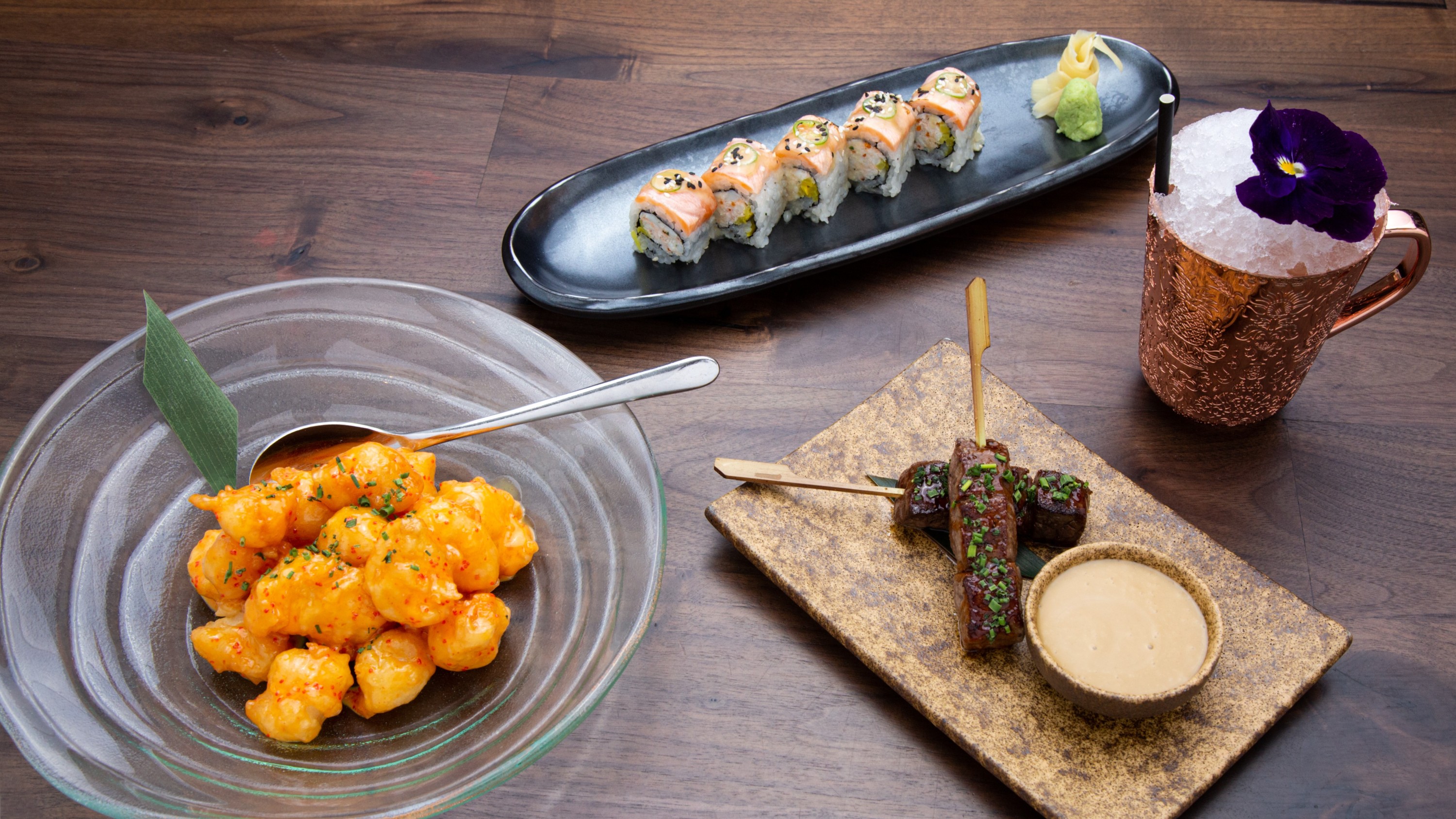 盡享主廚匠心獨具的精緻美饌，品味極致的烹飪藝術。