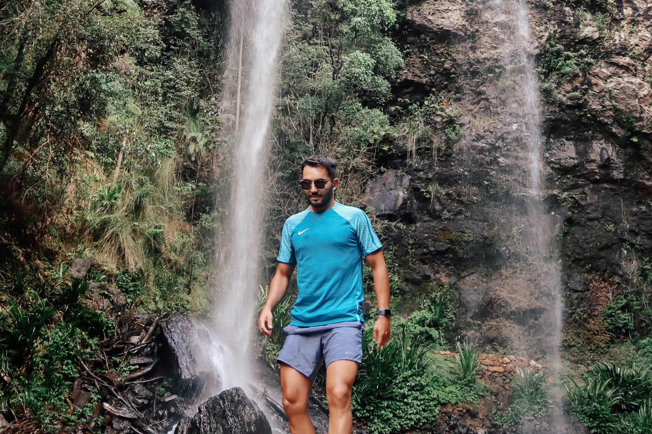 立即探索春溪(Springbrook)寧靜的風景、隱秘的瀑布和未受破壞的自然寶藏 立即探索春溪(Springbrook)寧靜的風景、隱秘的瀑布和未受破壞的自然寶藏