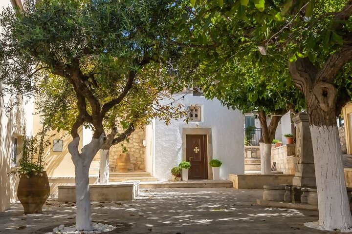 克諾索斯王宮和阿哈尼斯葡萄酒品嚐之旅 (Knossos Palace and Archanes with Wine Tasting Tour)
