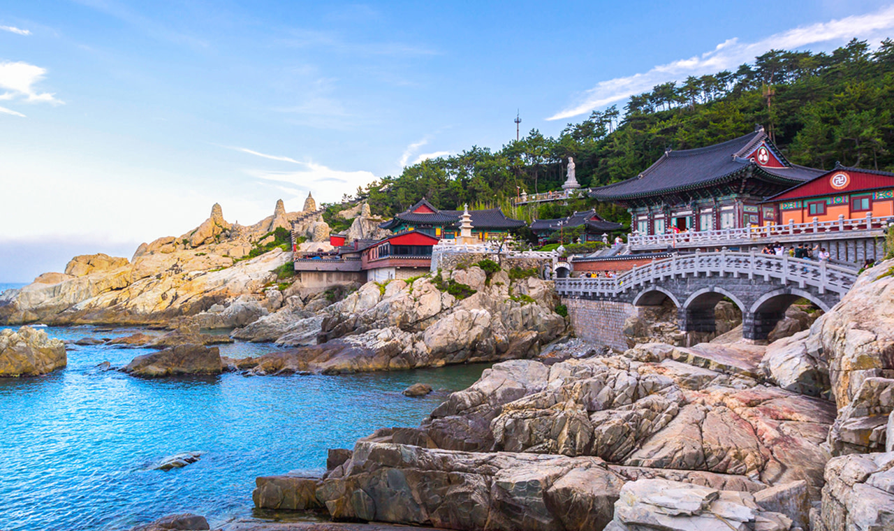Busan City Top Attractions Tour with Haeundae Blueline Park