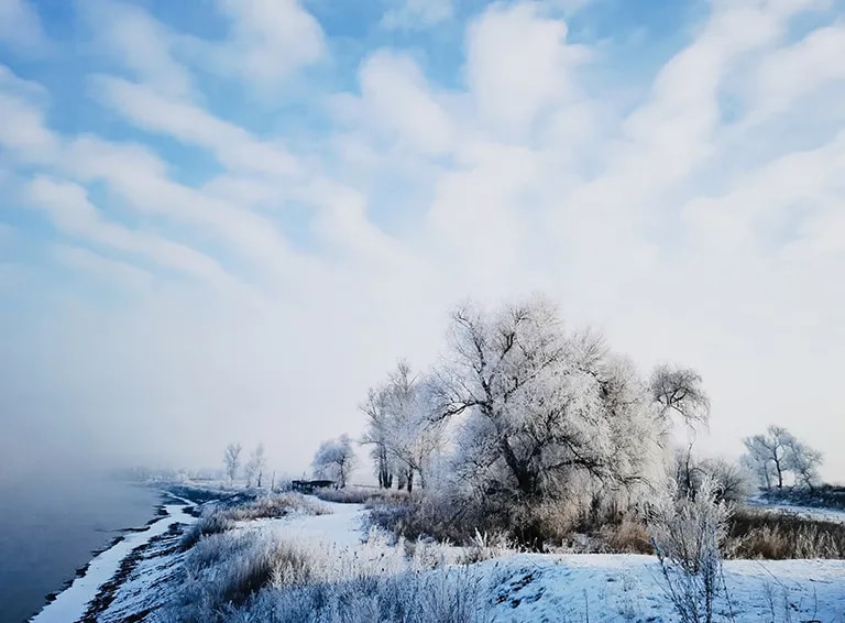 東北雪鄉長白冰雪夢幻7日（雪地摩托+萬科滑雪+雪地溫泉+馬拉爬犁+哈爾濱+亞雪公路+朝鮮民俗園+哈爾濱集合吉林散團）