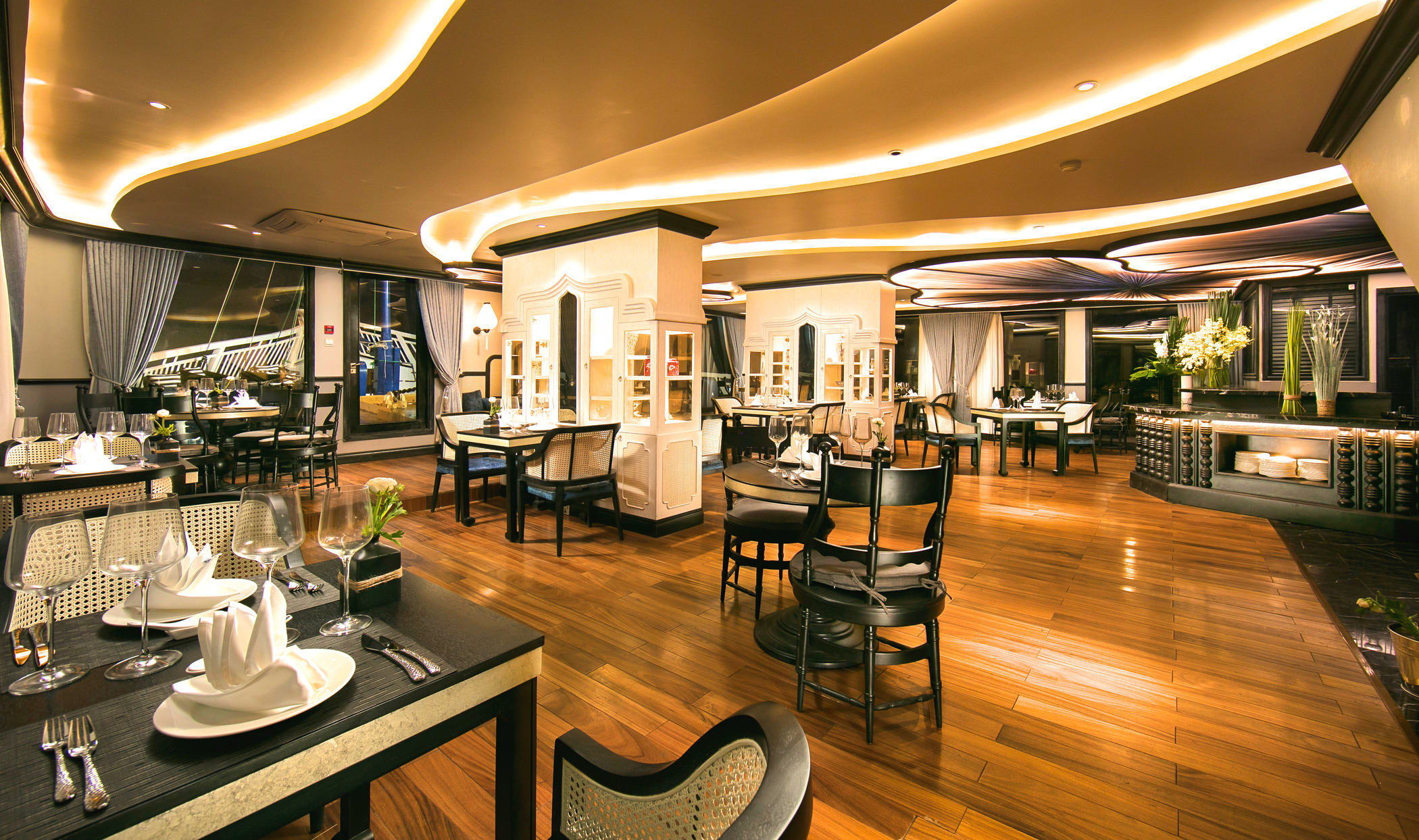 【新路線】2天1夜 蘭哈灣遊輪之旅（Le Journey Luxury Cruise提供）