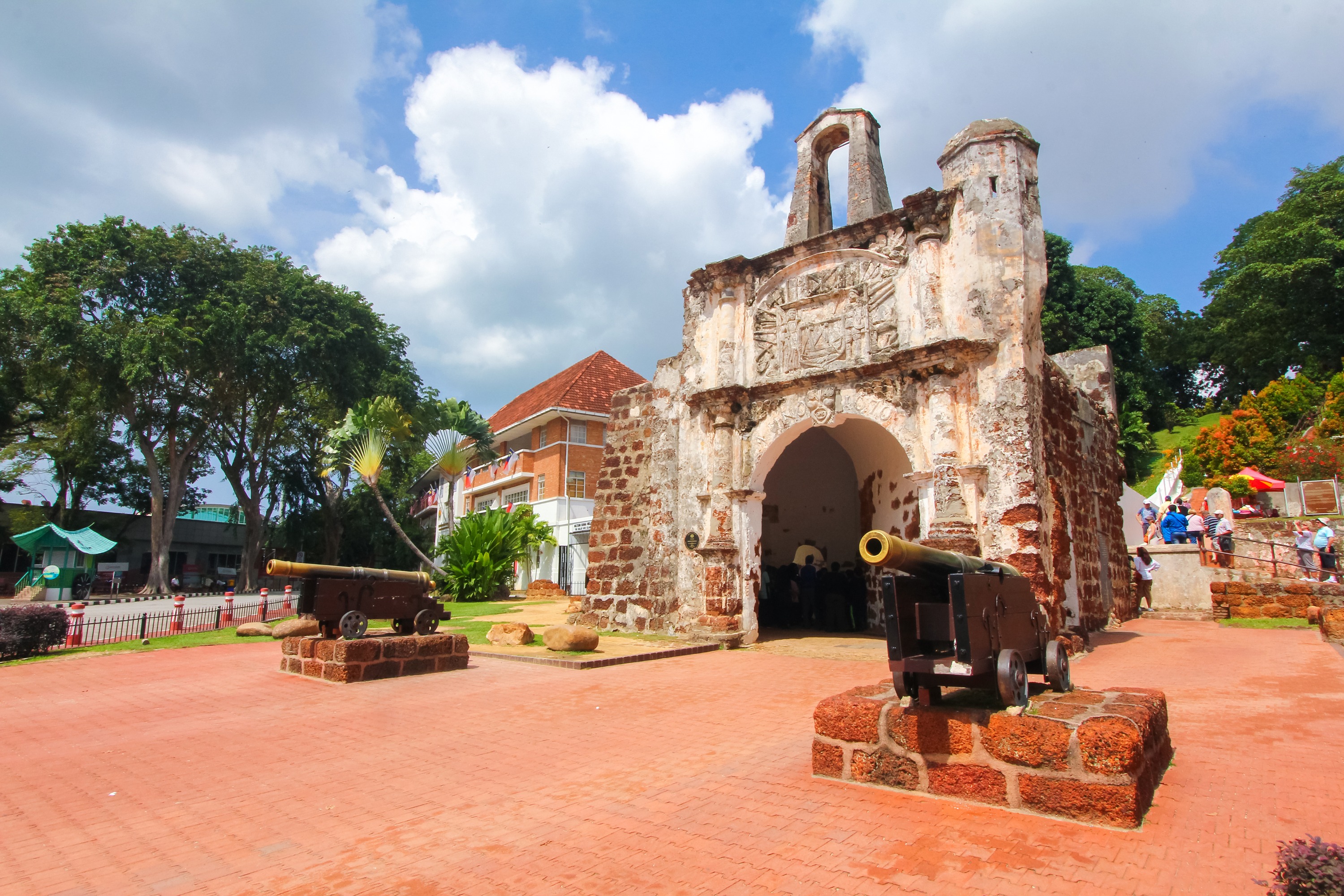 Kuala Lumpur: Malacca River Cruise and Historical Tour with Lunch